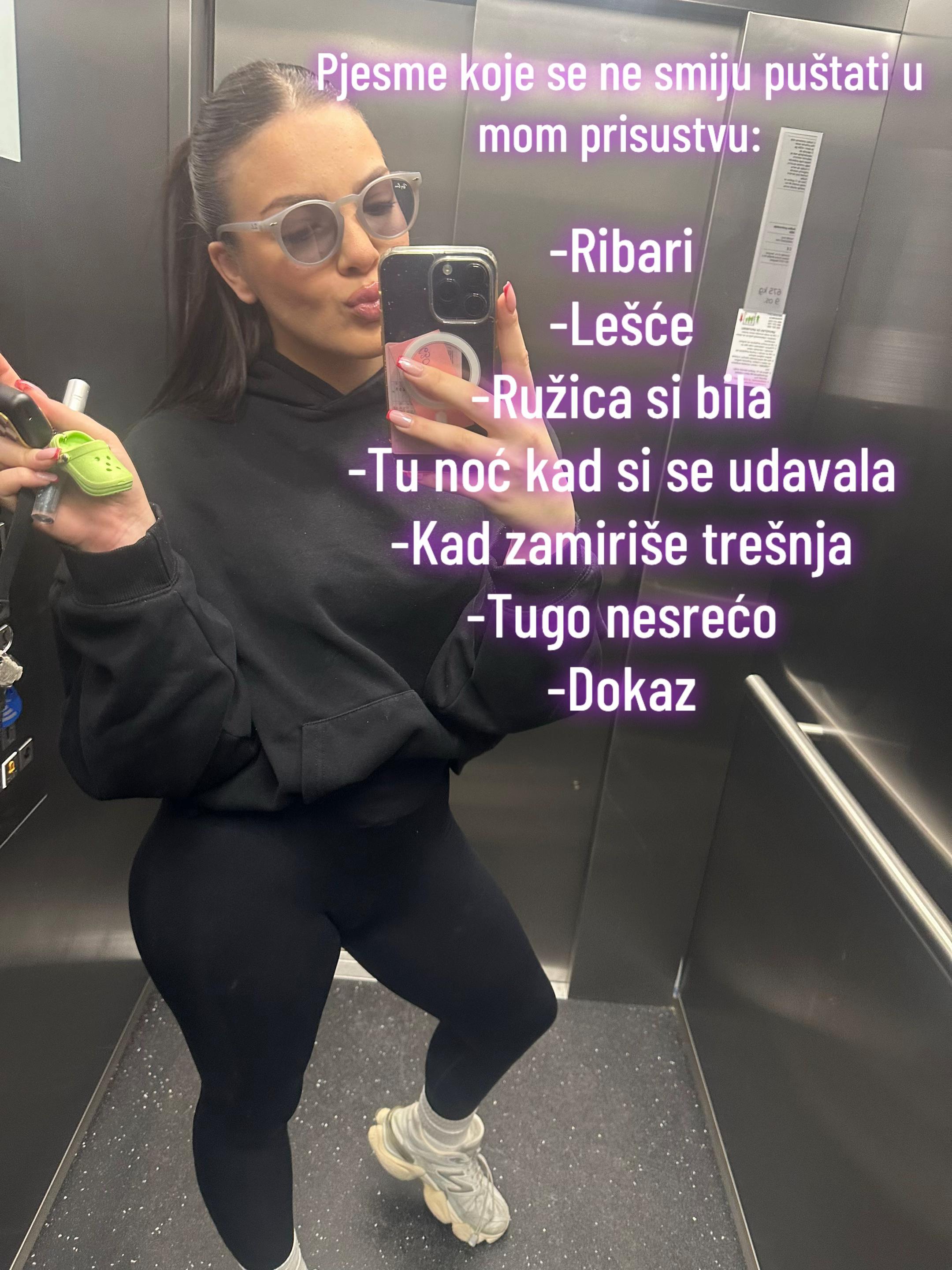 @makicakaomakica
