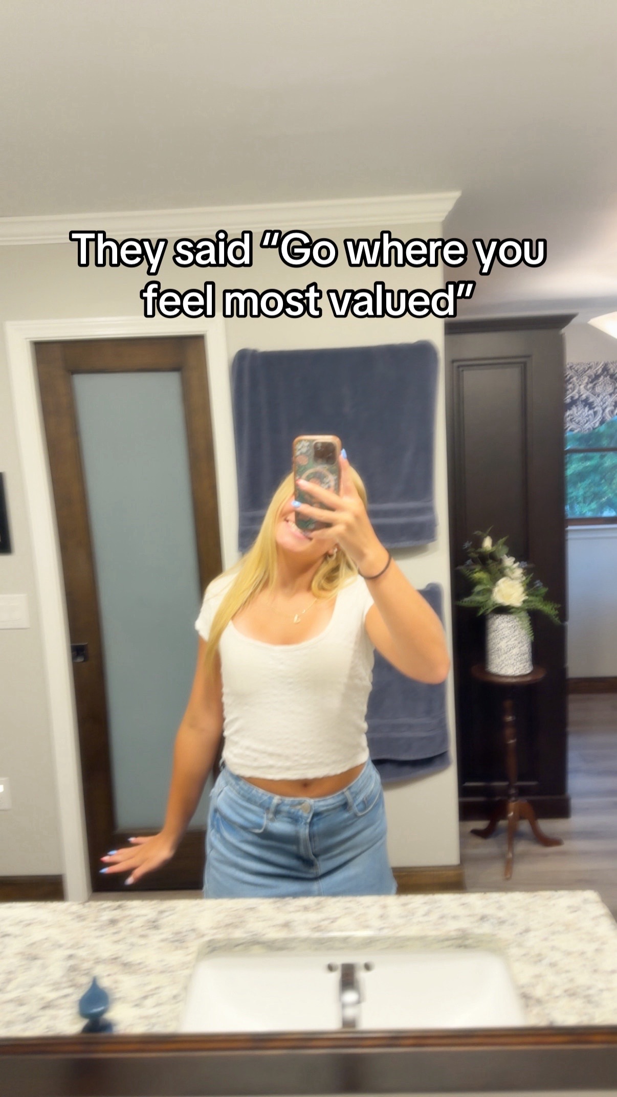 @𝚊𝚞𝚋𝚛𝚎𝚢