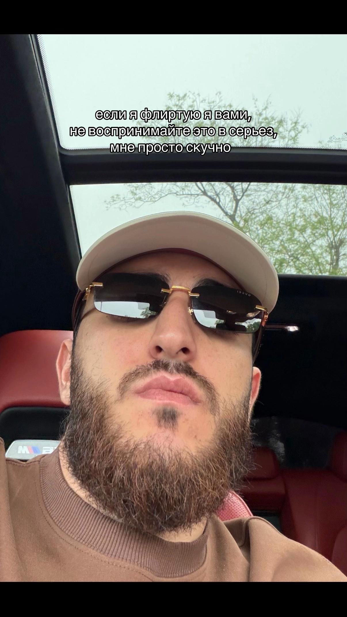 @𝚁