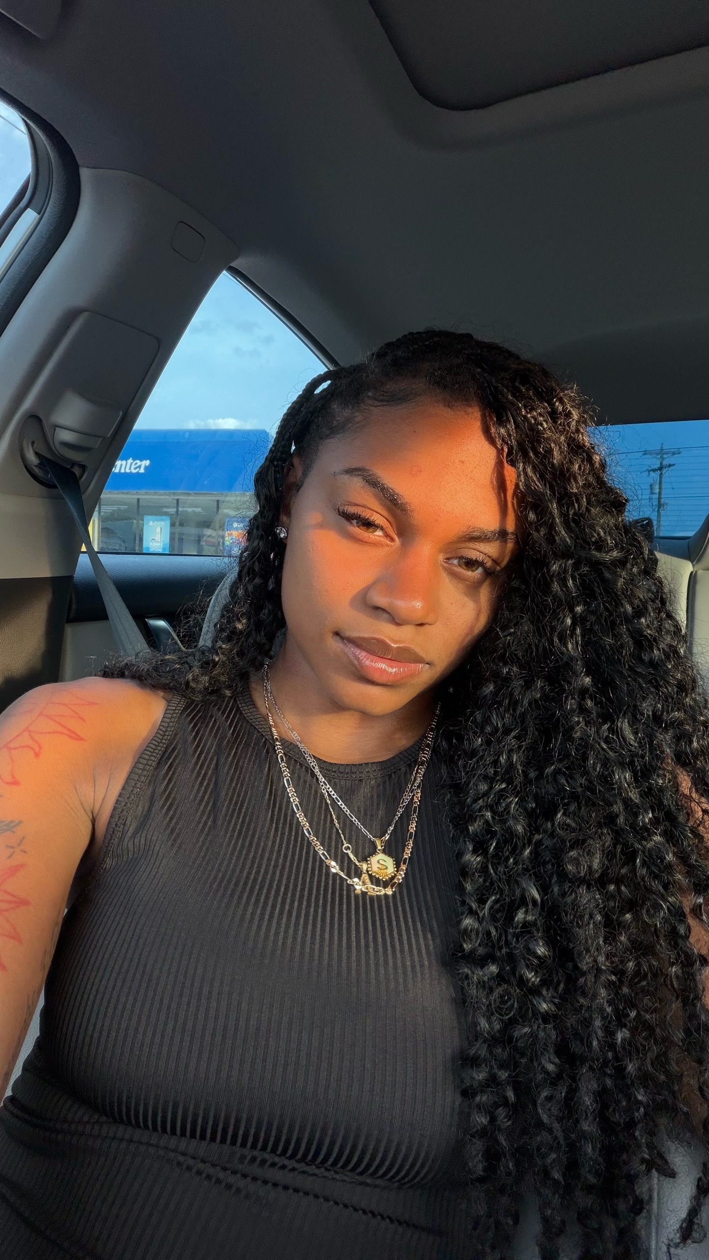 @Ahnia✨