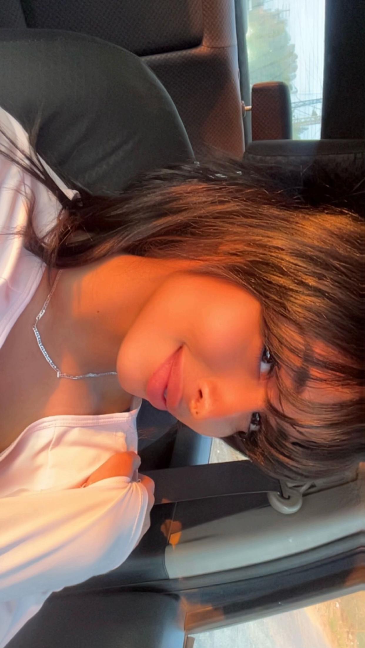@𝐚𝐲𝐚