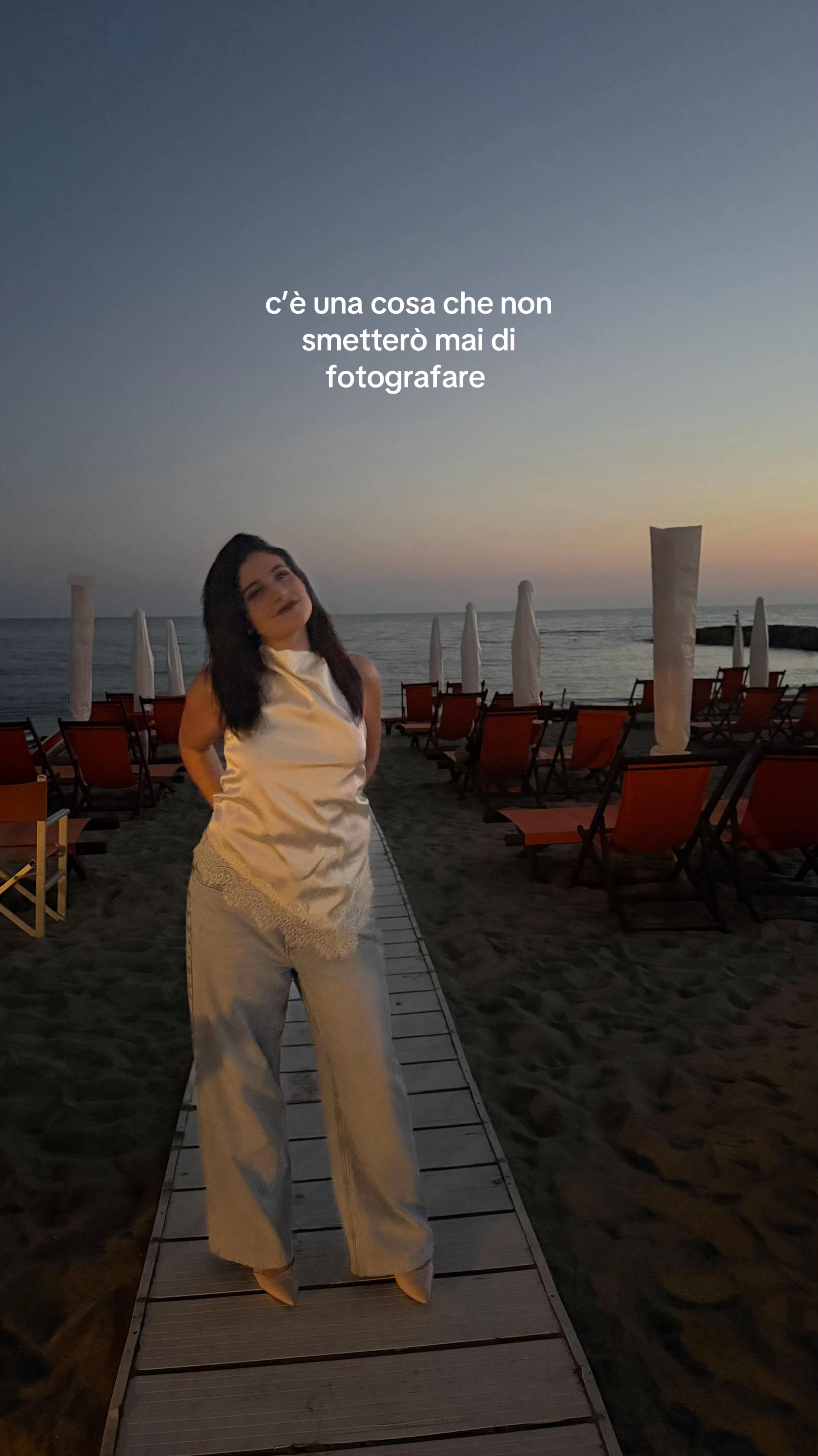 @vi