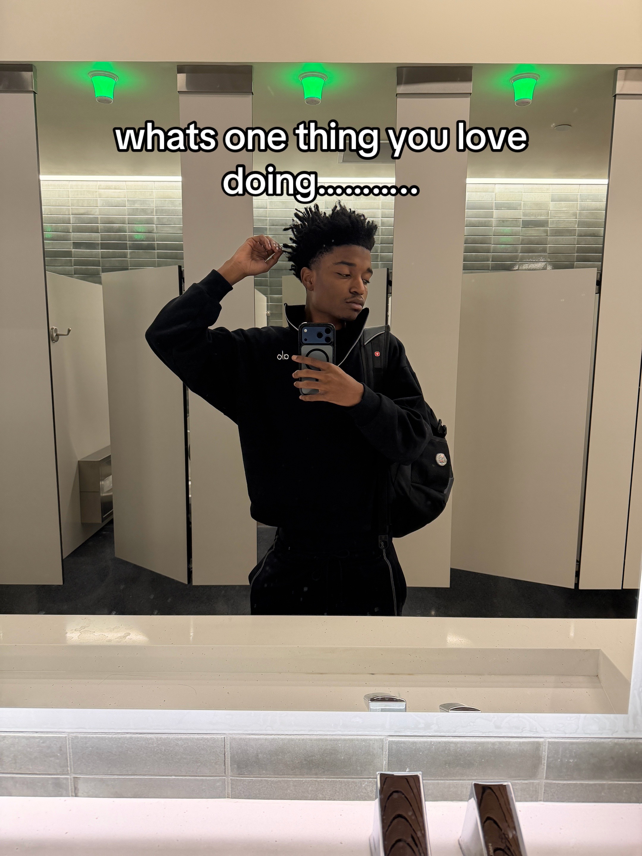 @️