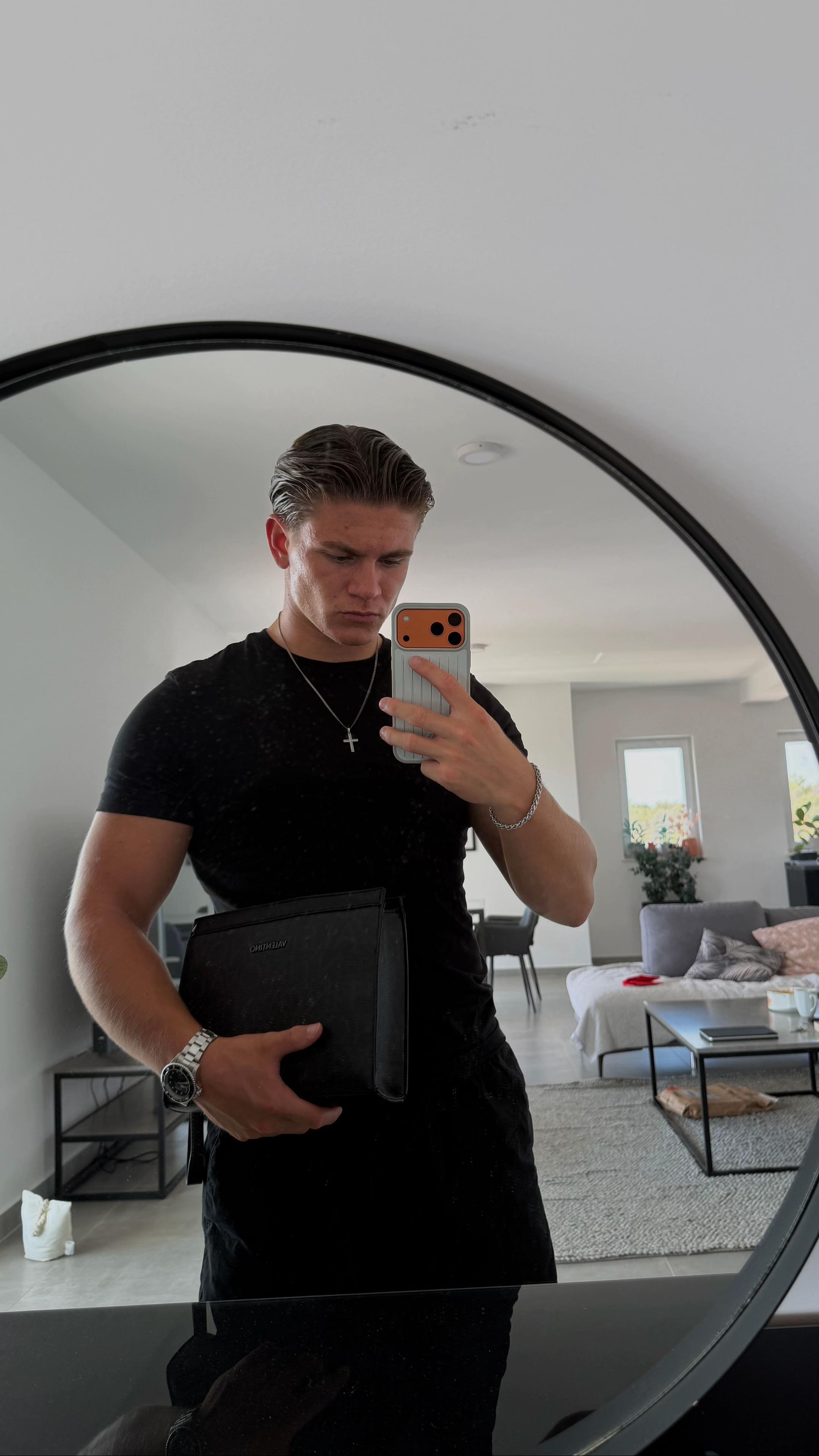 @tomxbuilds