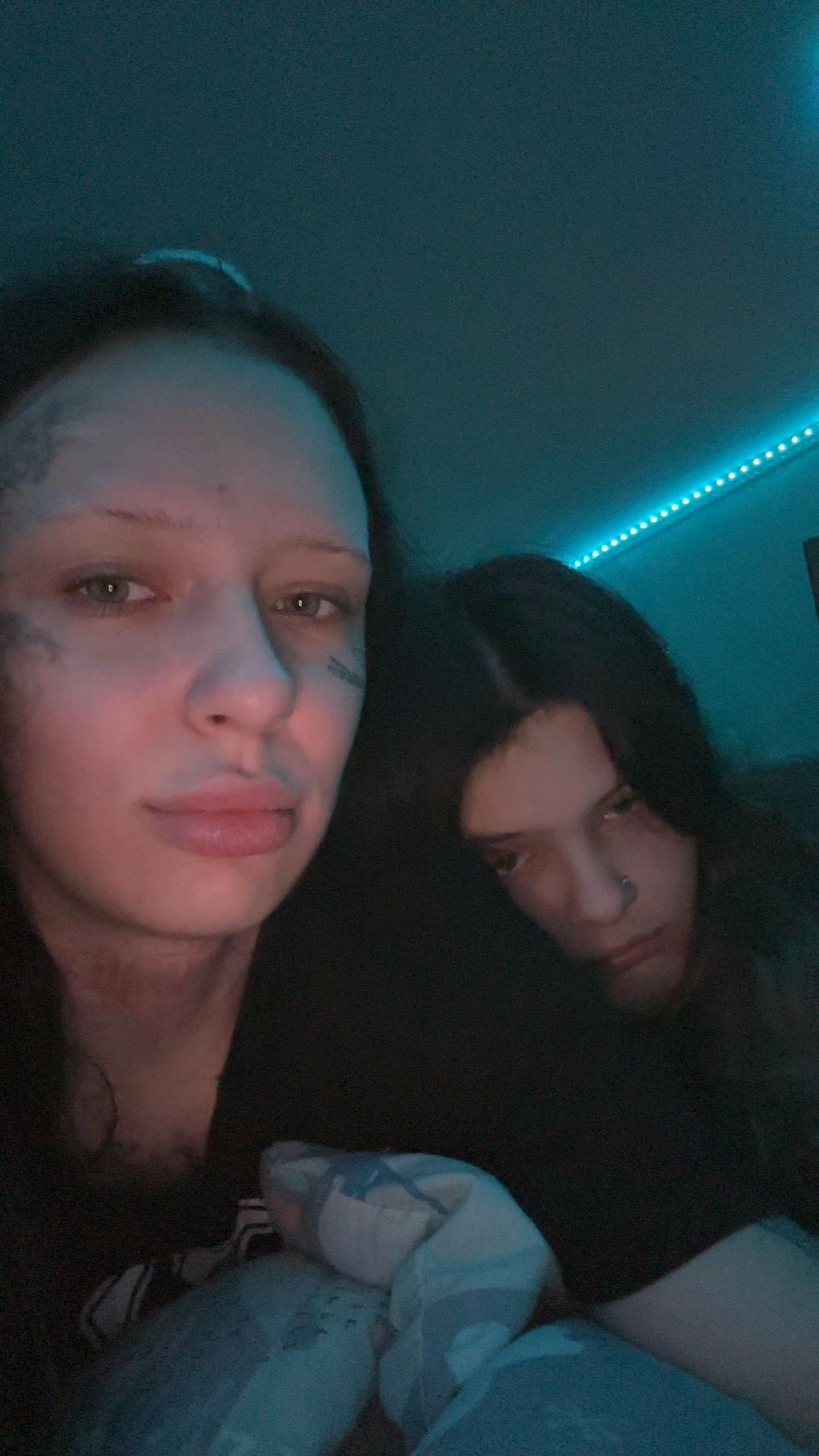 @SashaSnus