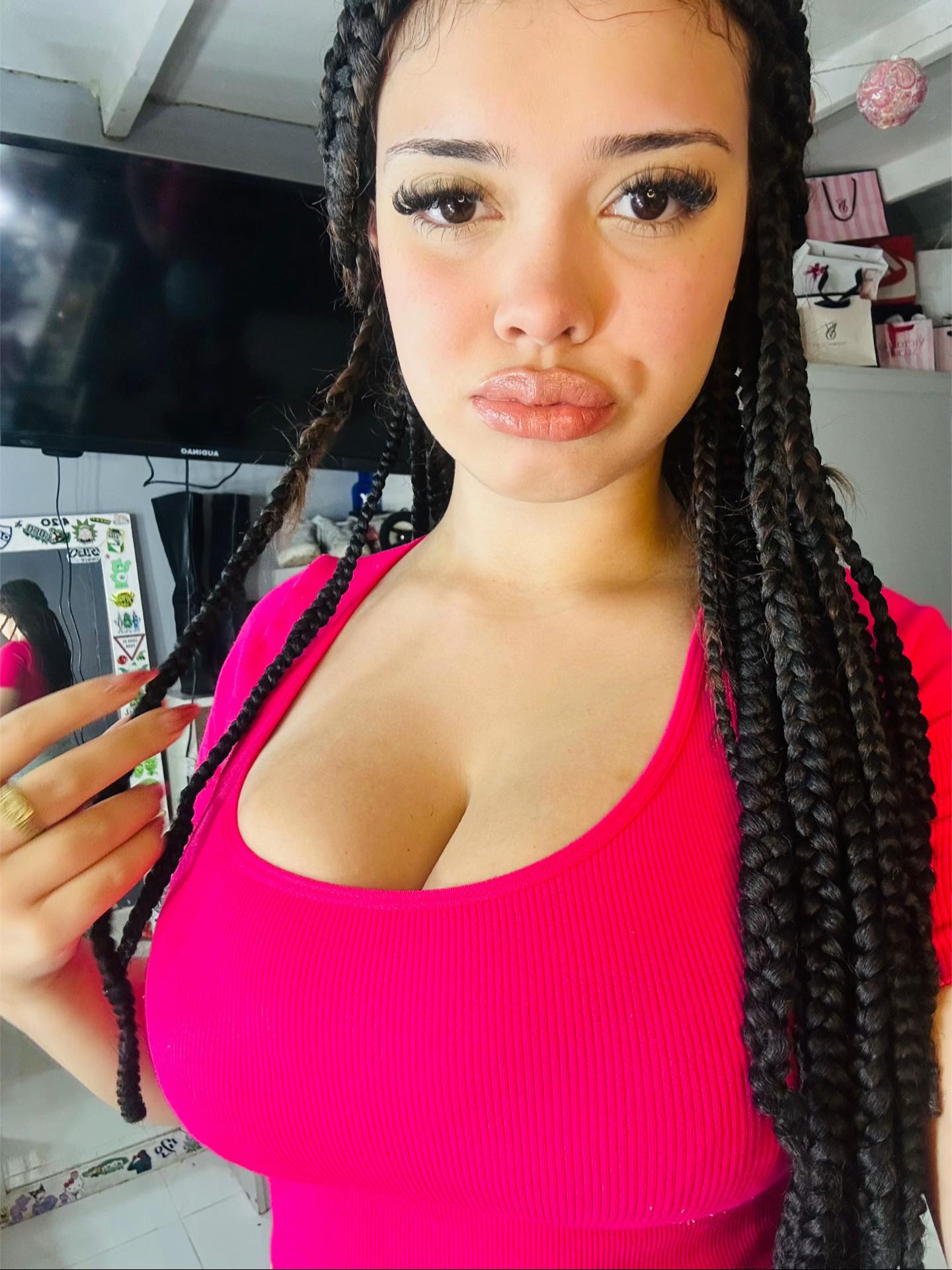 @𝓷𝓲𝓬𝓴𝓲💋