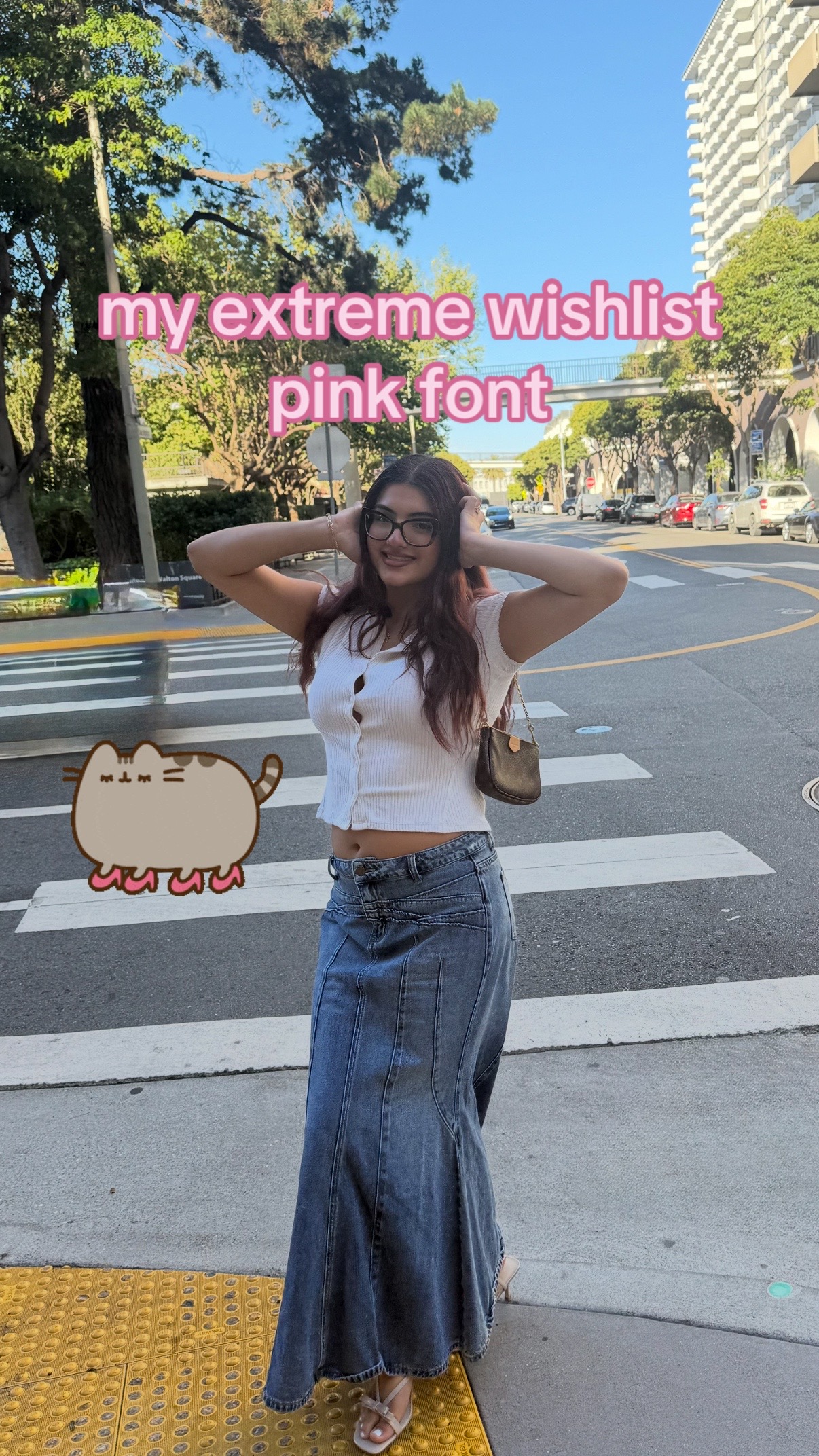 @😽