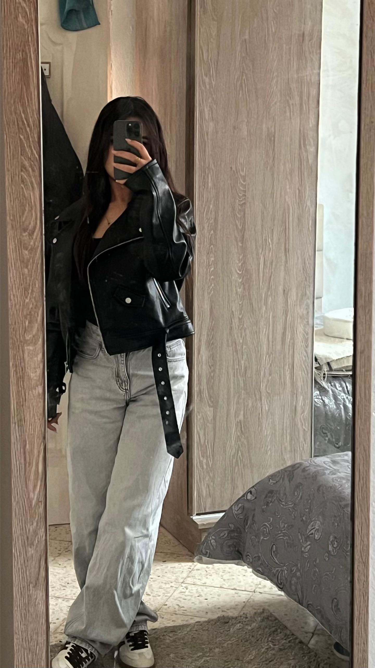 @_essleeemmm_
