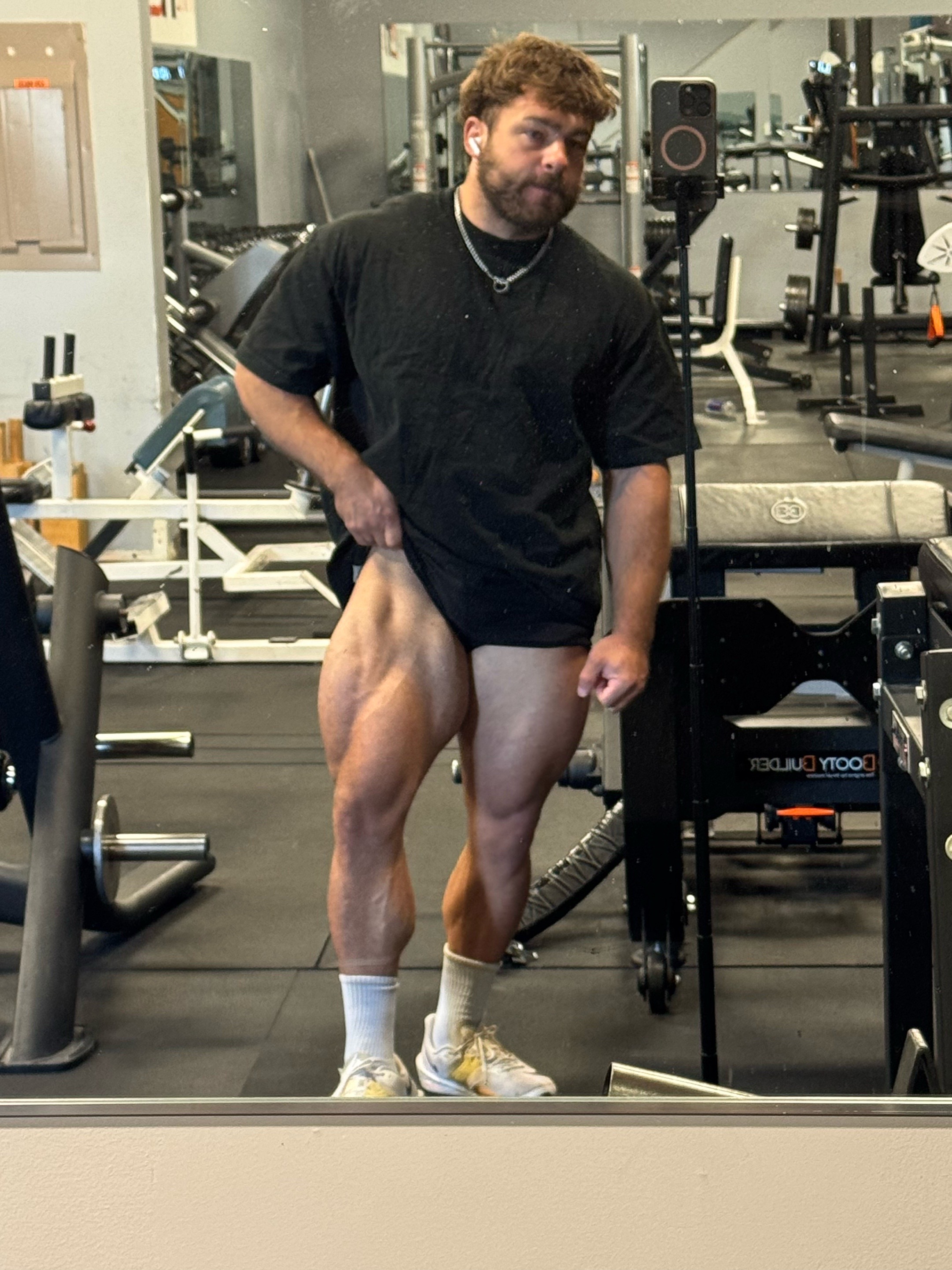 @Alex 🦍