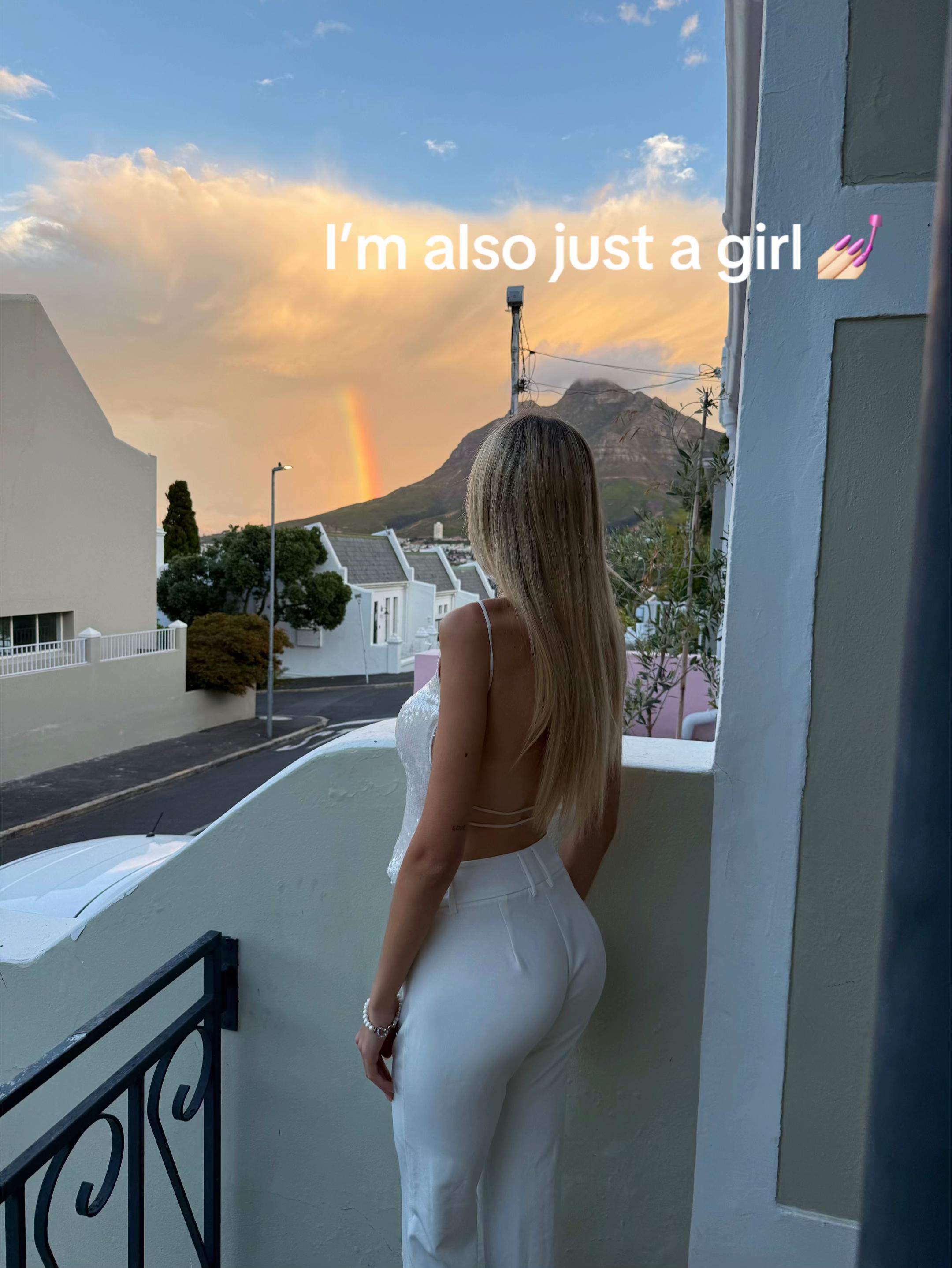 @MICHELLE ROXANE🤟🏼