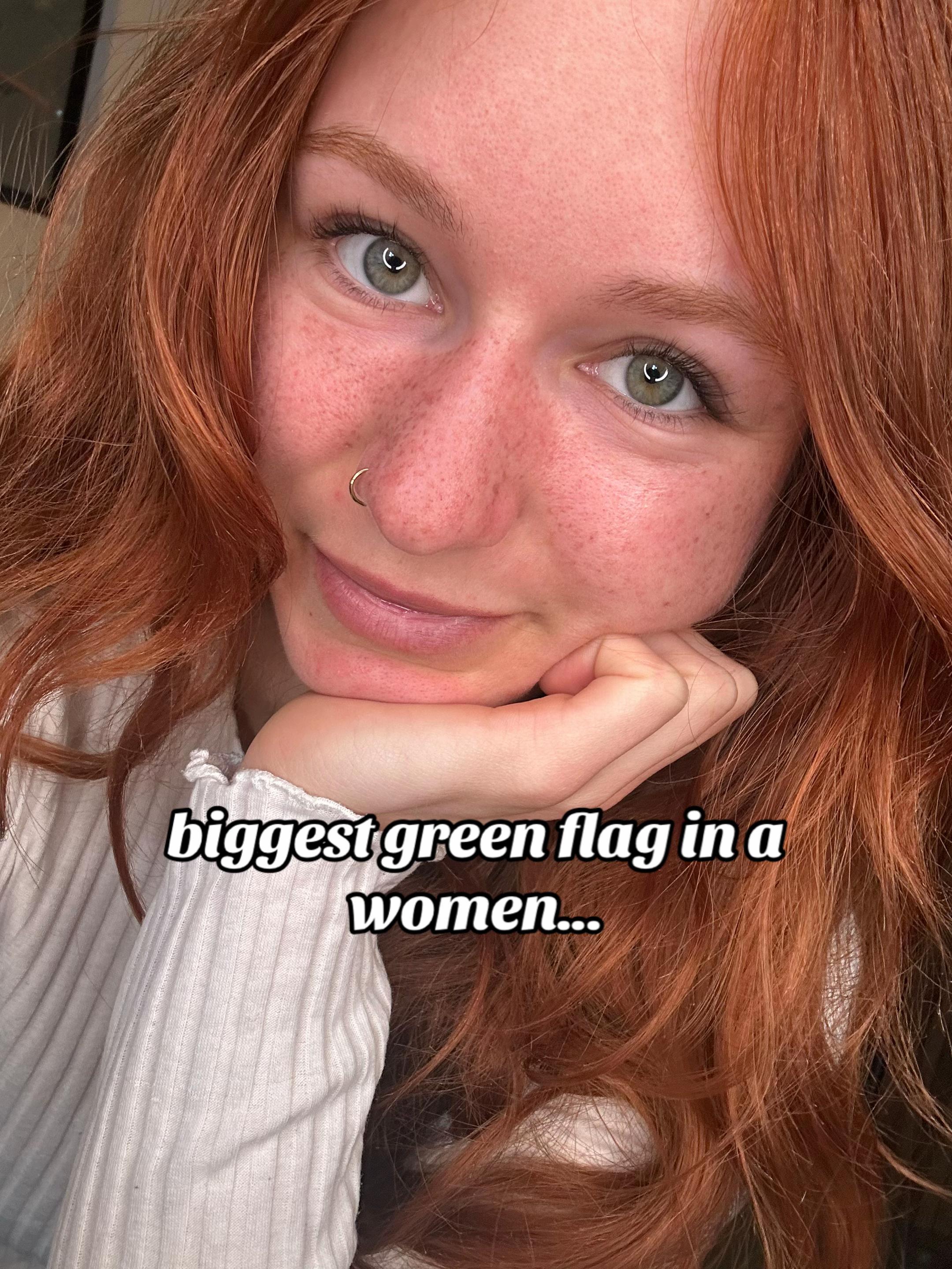 @Elliee
