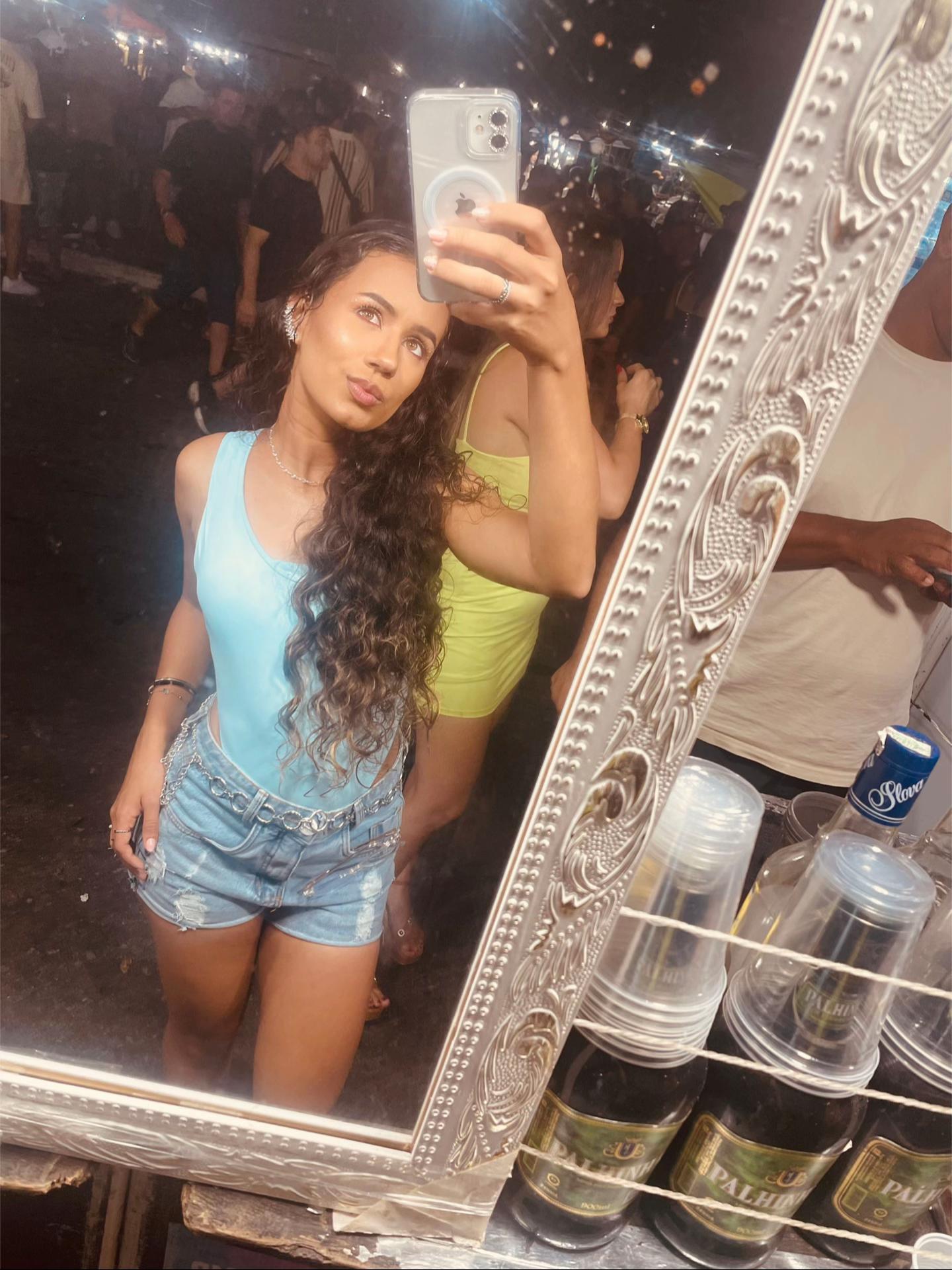 @nathygoiiss