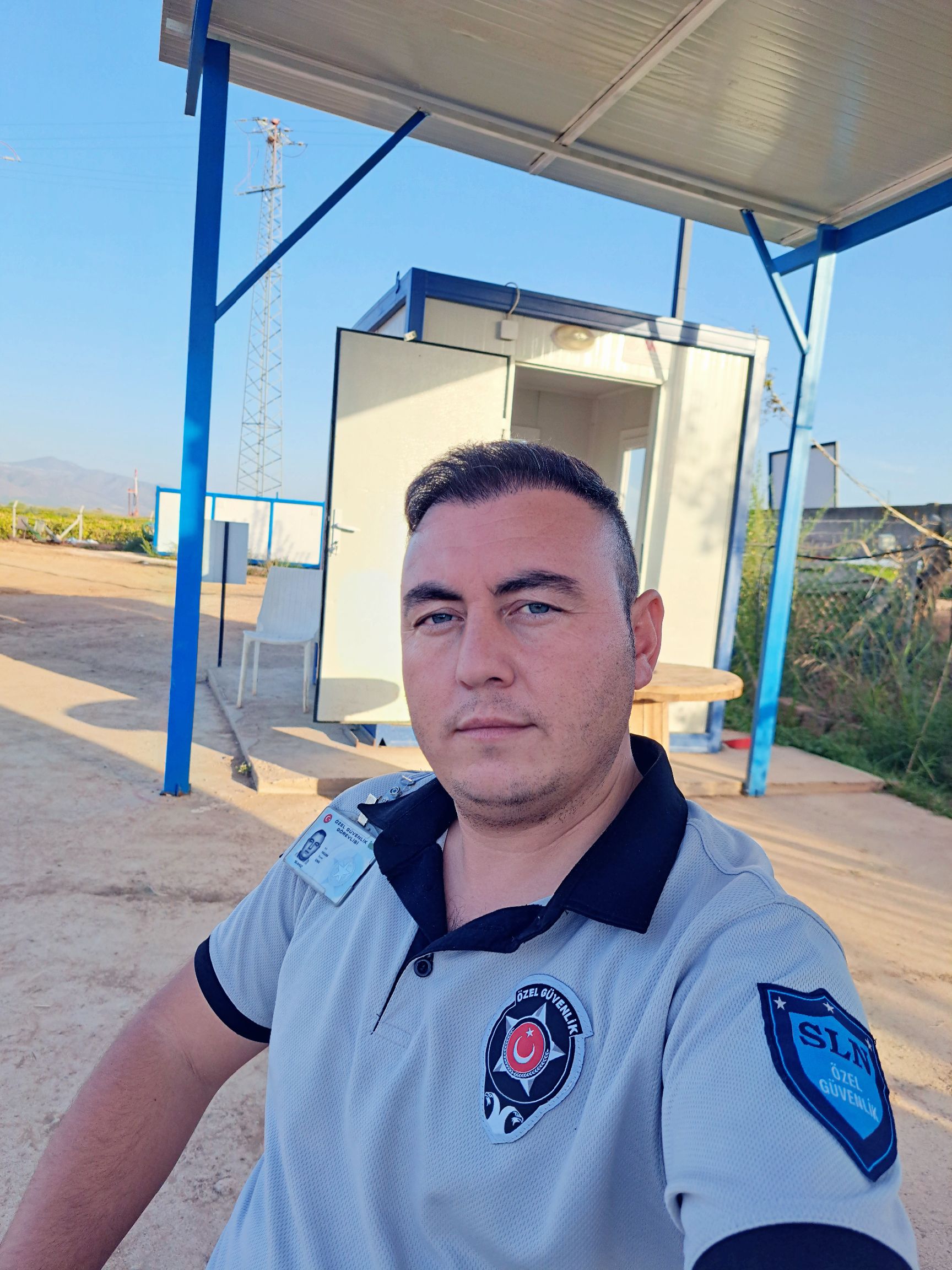 @Maviş gözlü güvenlik 45