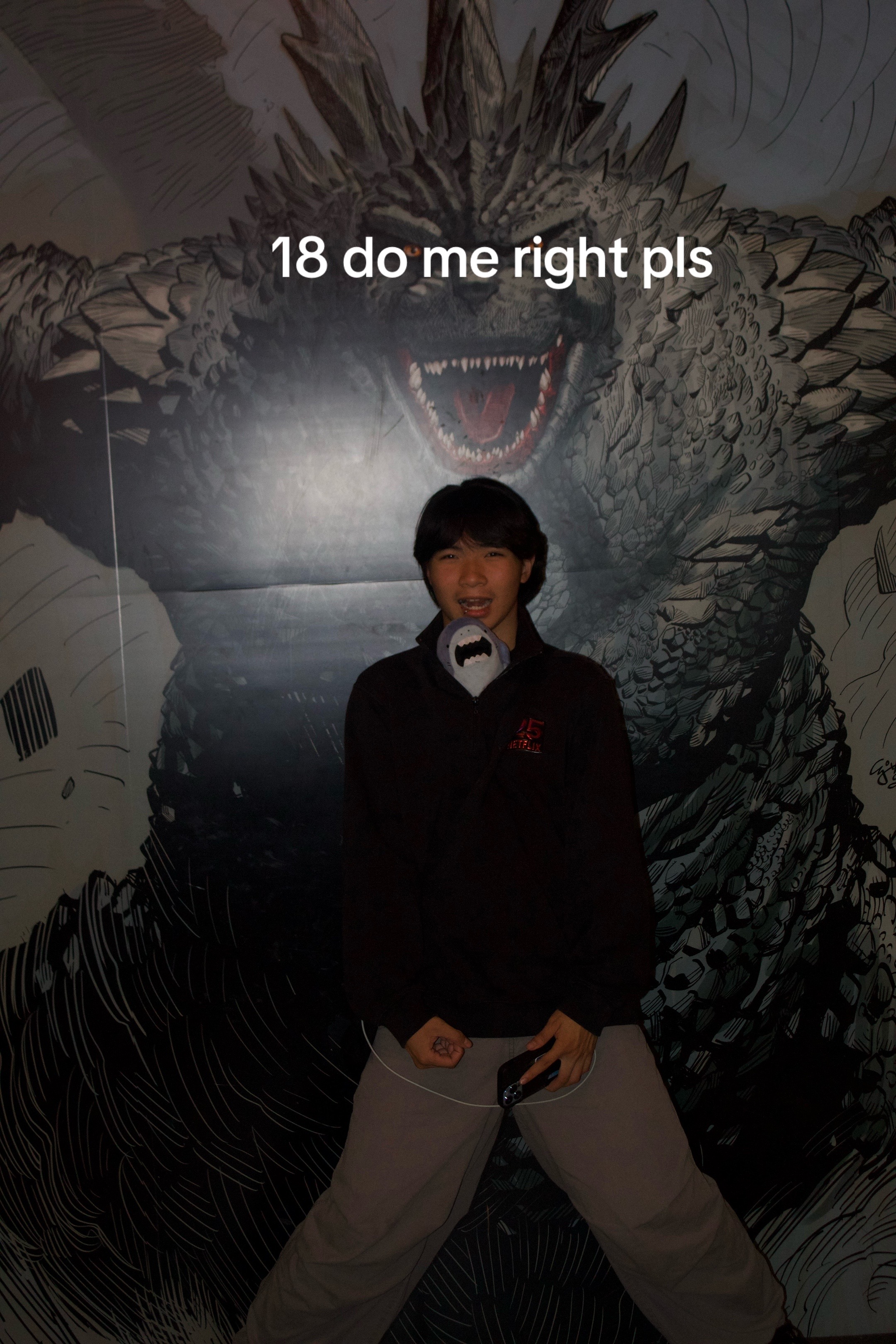 @notdarr3n_