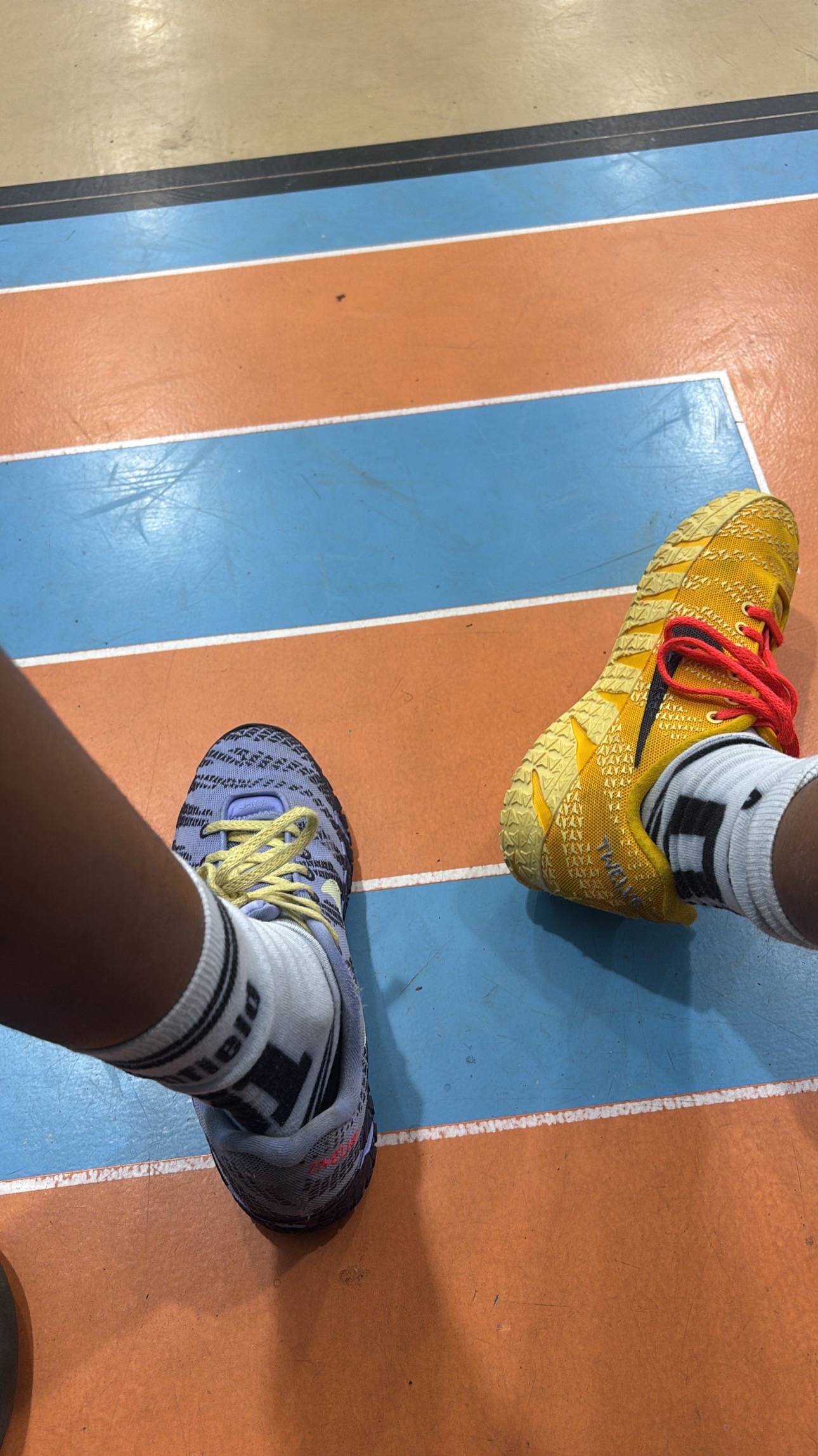 @ilovetohoopz
