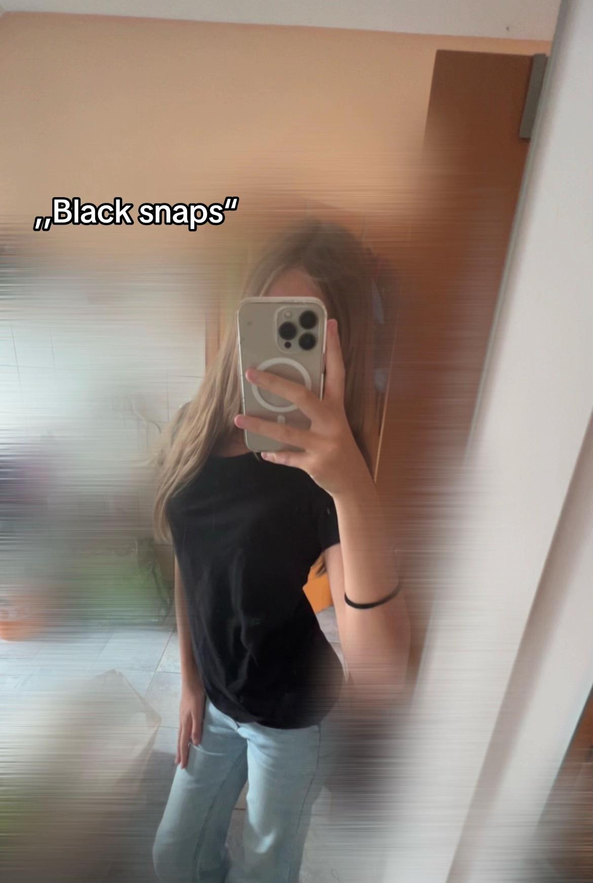 @𝐋 𝐢 𝐥 𝐥 𝐲