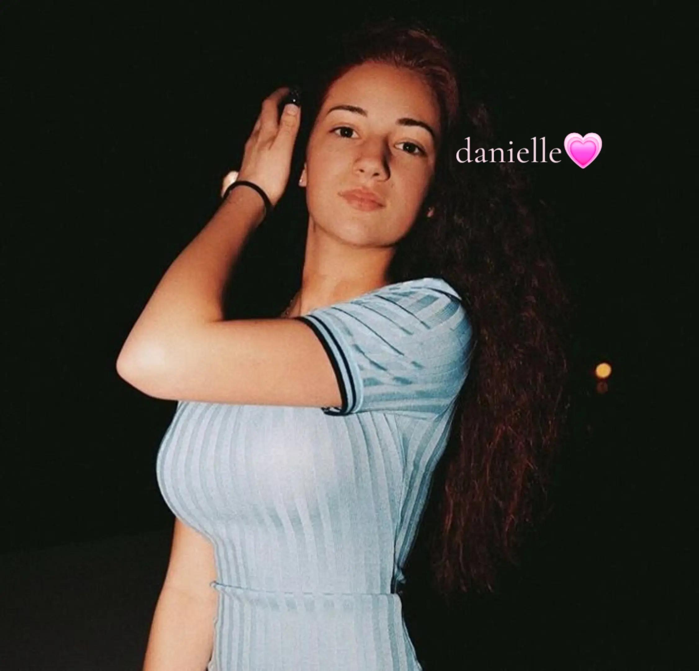 @Danielle🚩