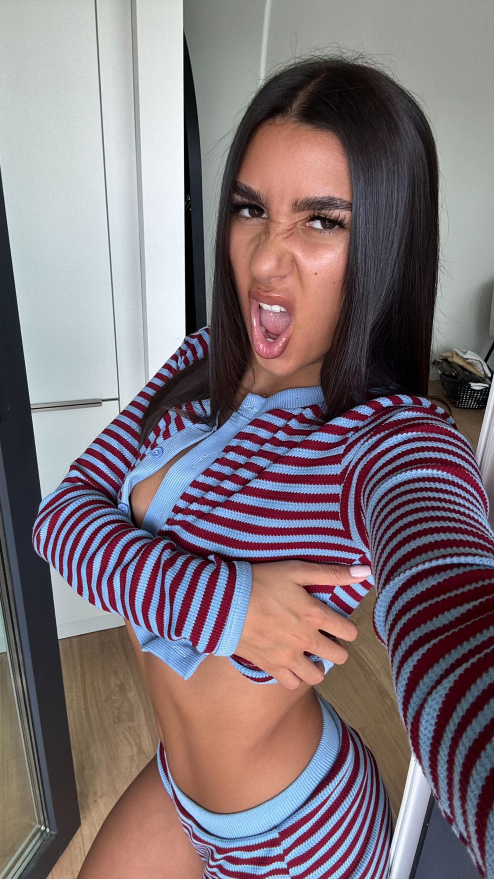 @Valiani Bonora