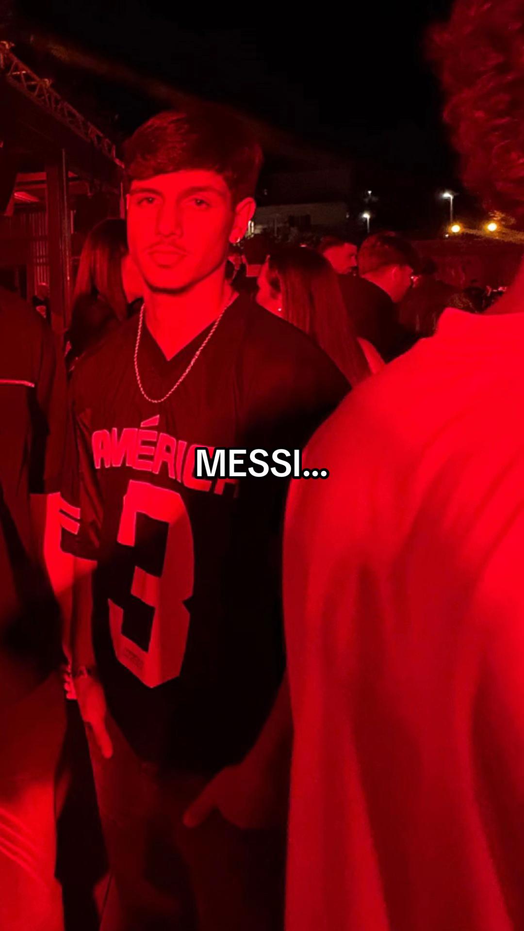 @E MOSOS