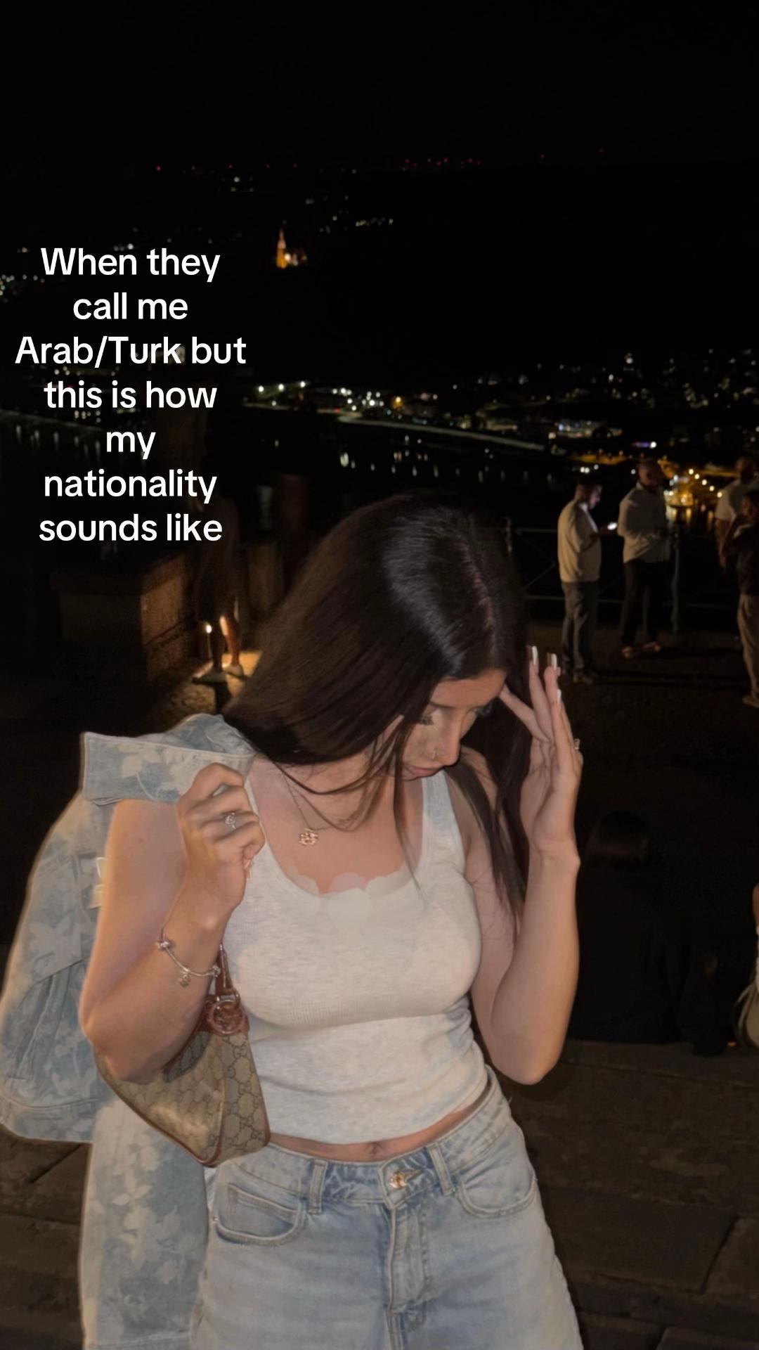 @𝐂𝐡𝐨𝐜𝐡𝐚