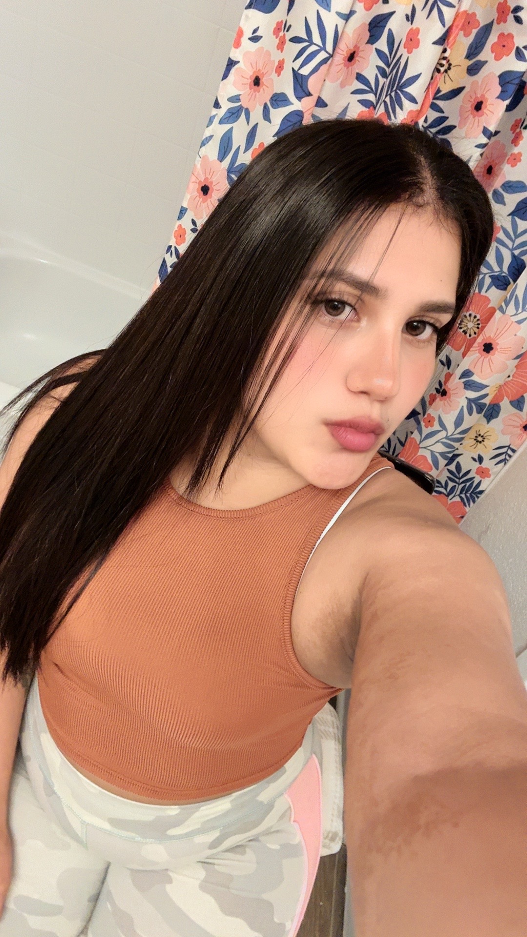 @Genesis castellano
