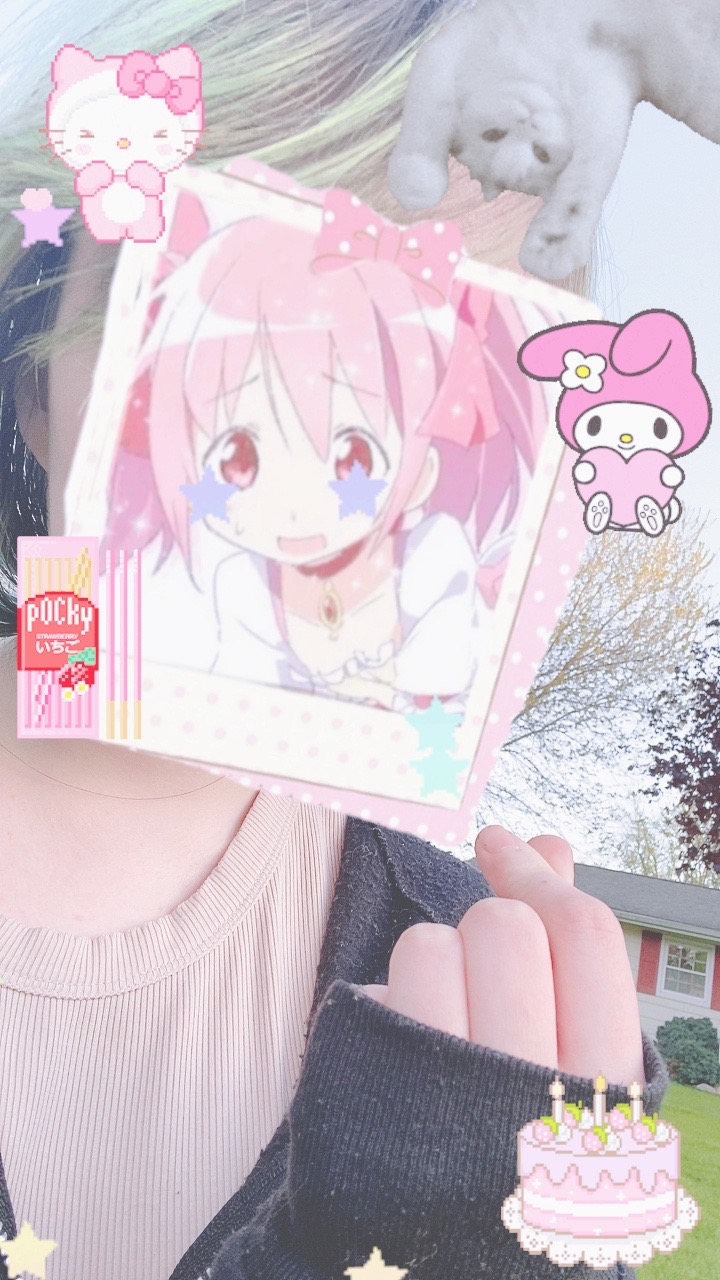 @kat <33