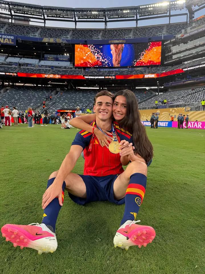@ana pelayo
