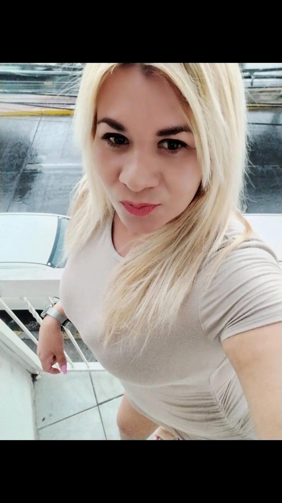 @carmen santi