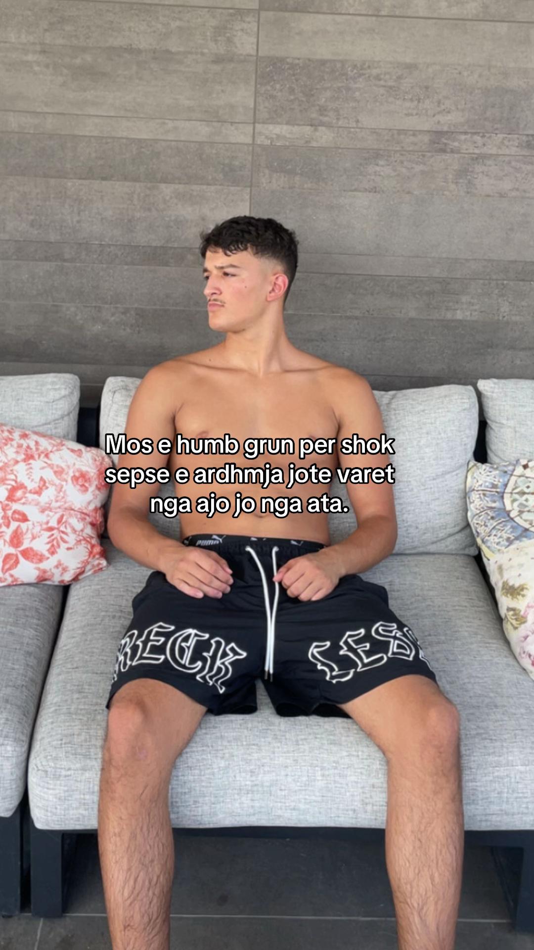 @🇦🇱