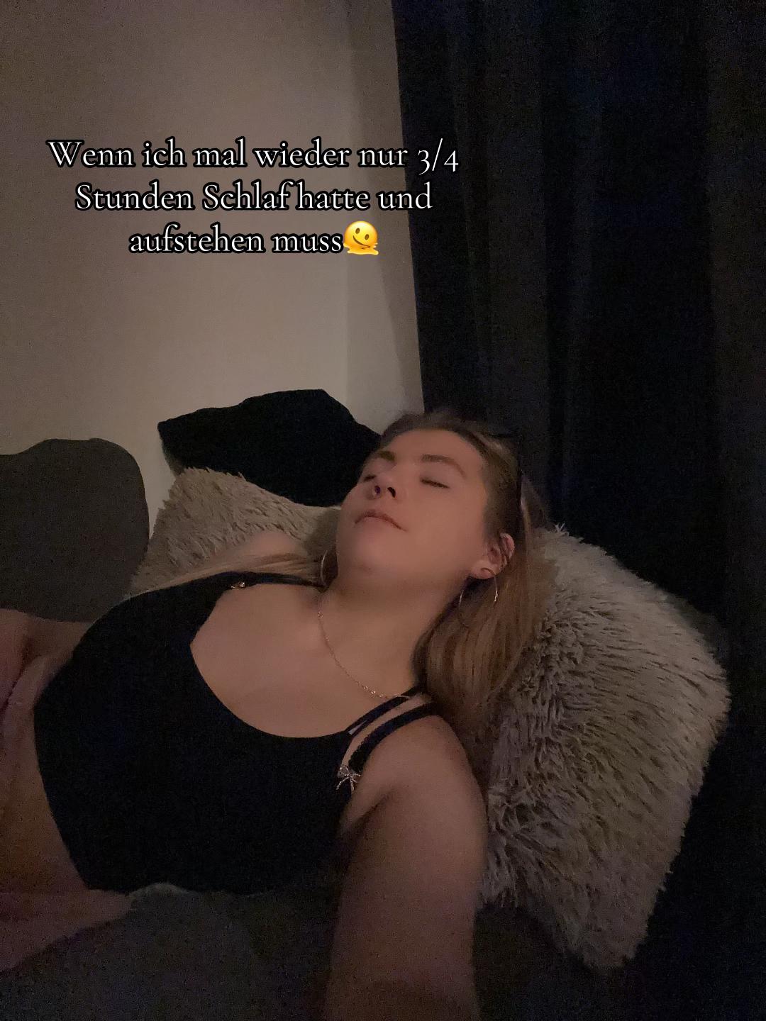 @🧸