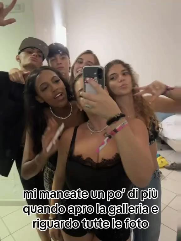 @🦂