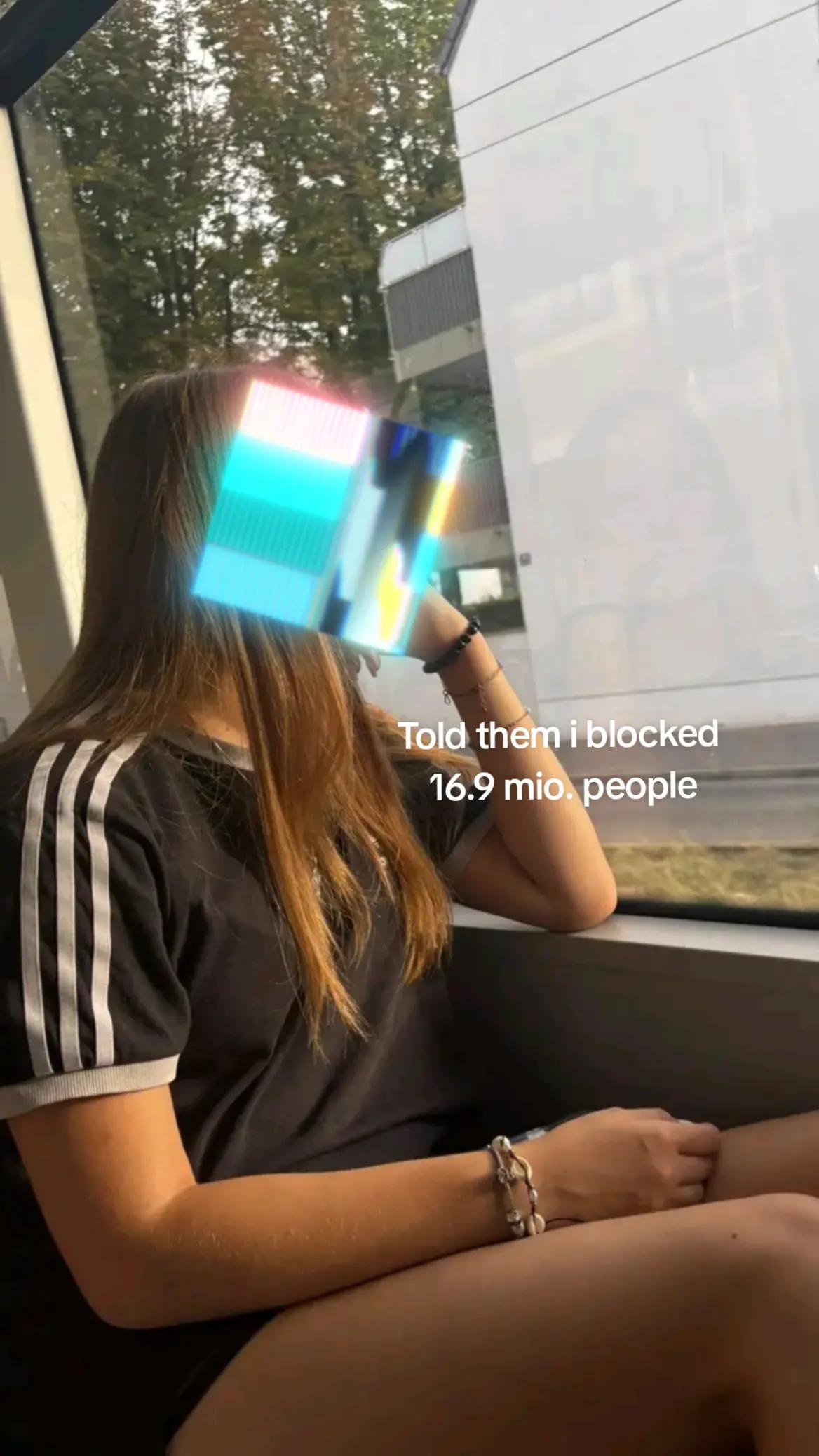 @𝓜✰