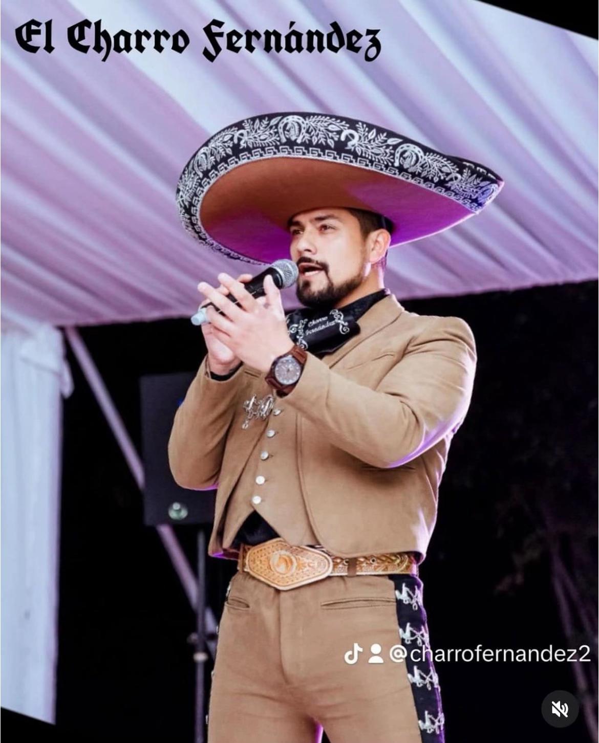 @EL CHARRO FERNANDEZ 🤠