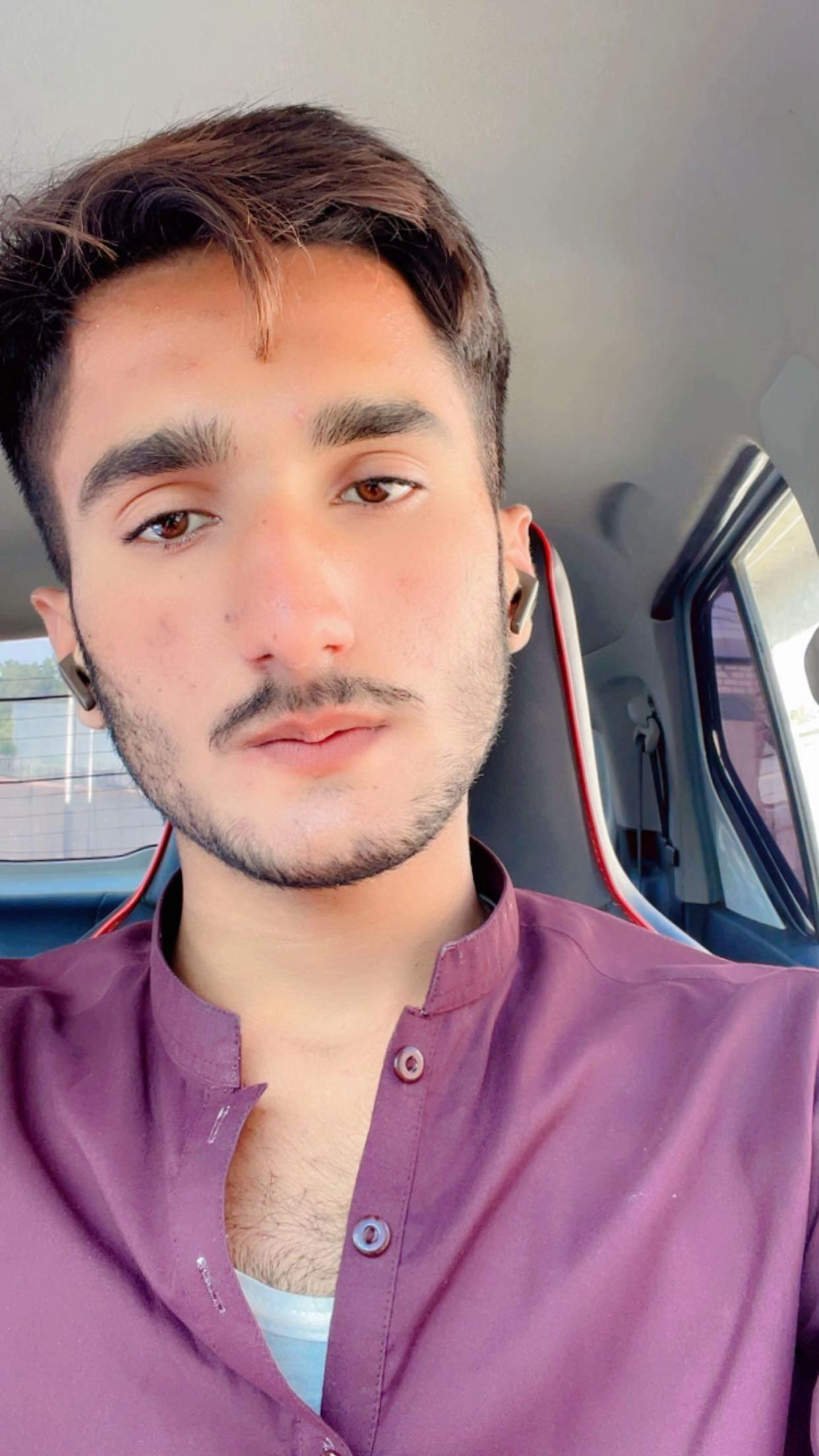 @زین_ماہر_🇵🇰
