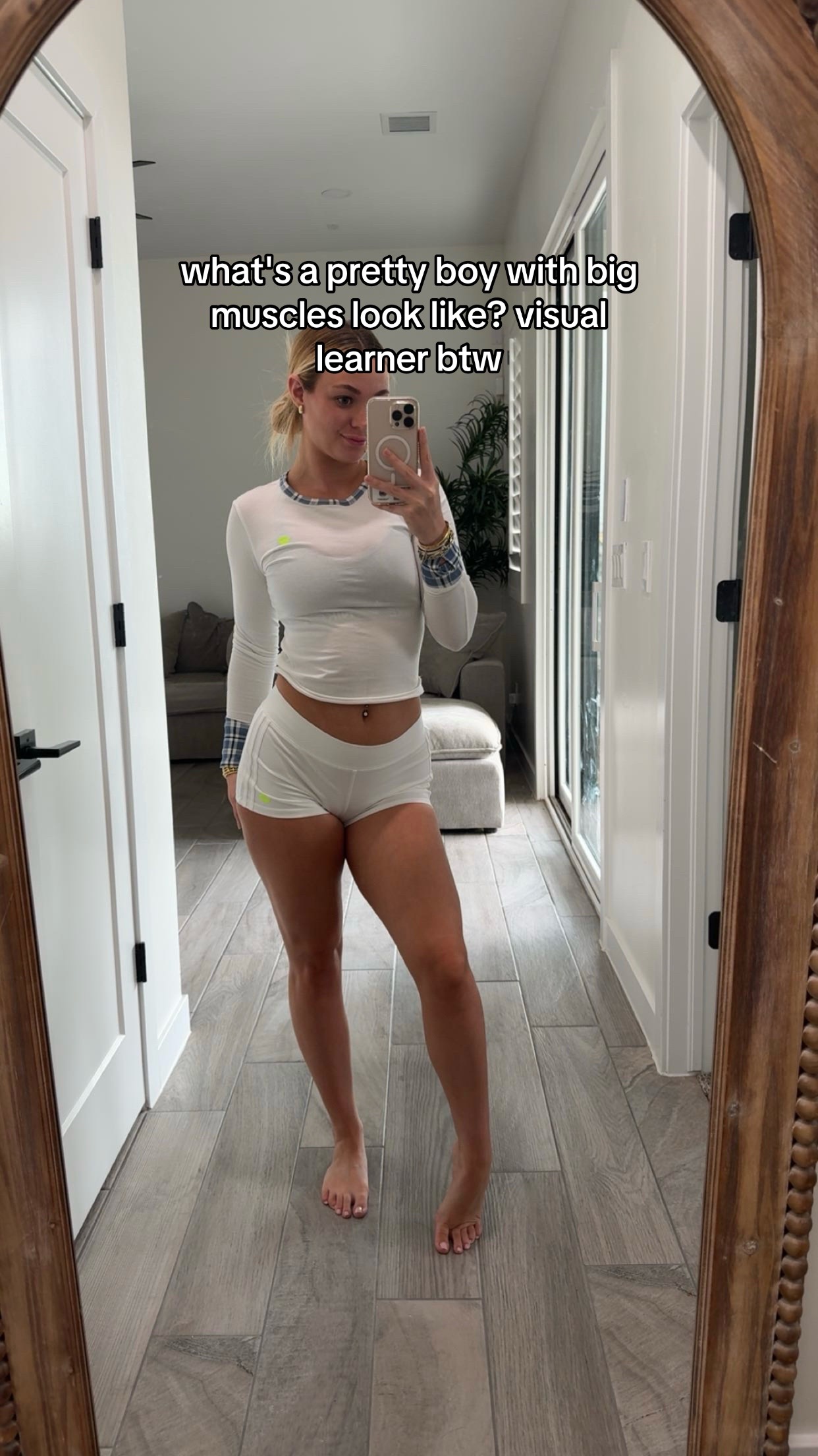 @blondeafterdarkk