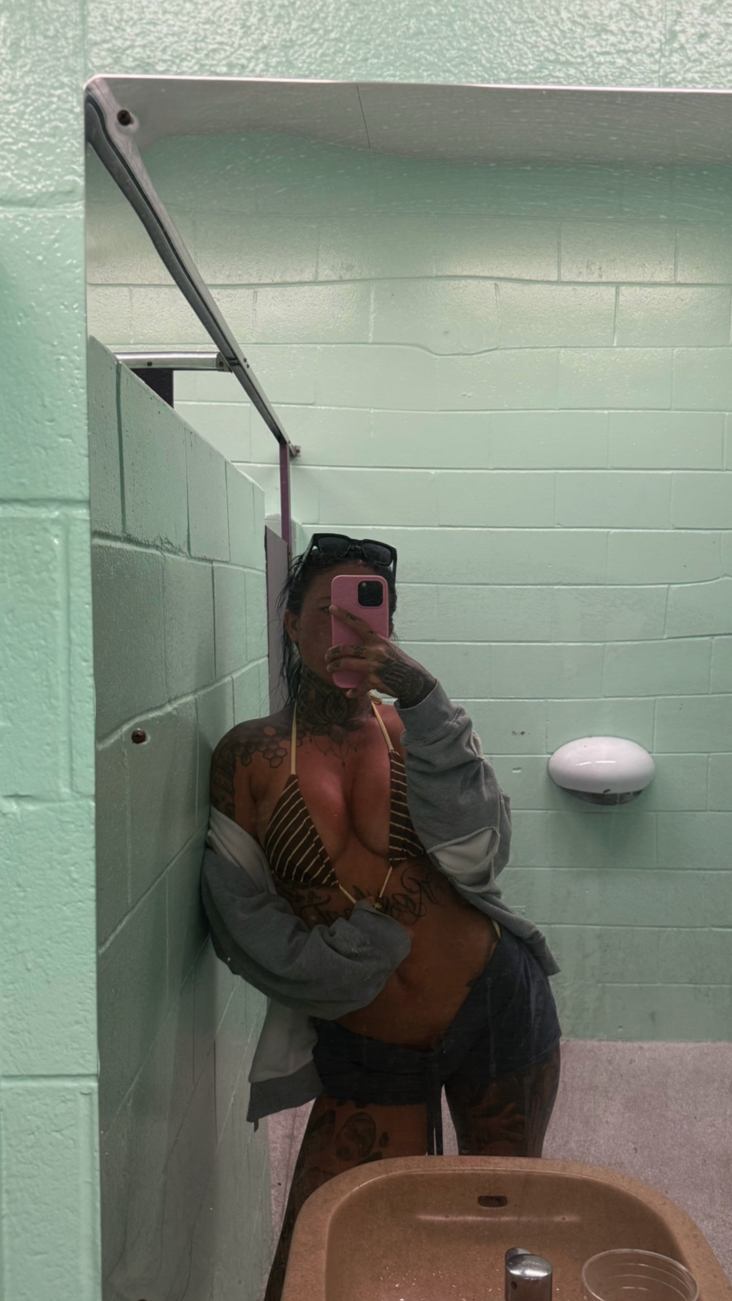 @queennickiii666
