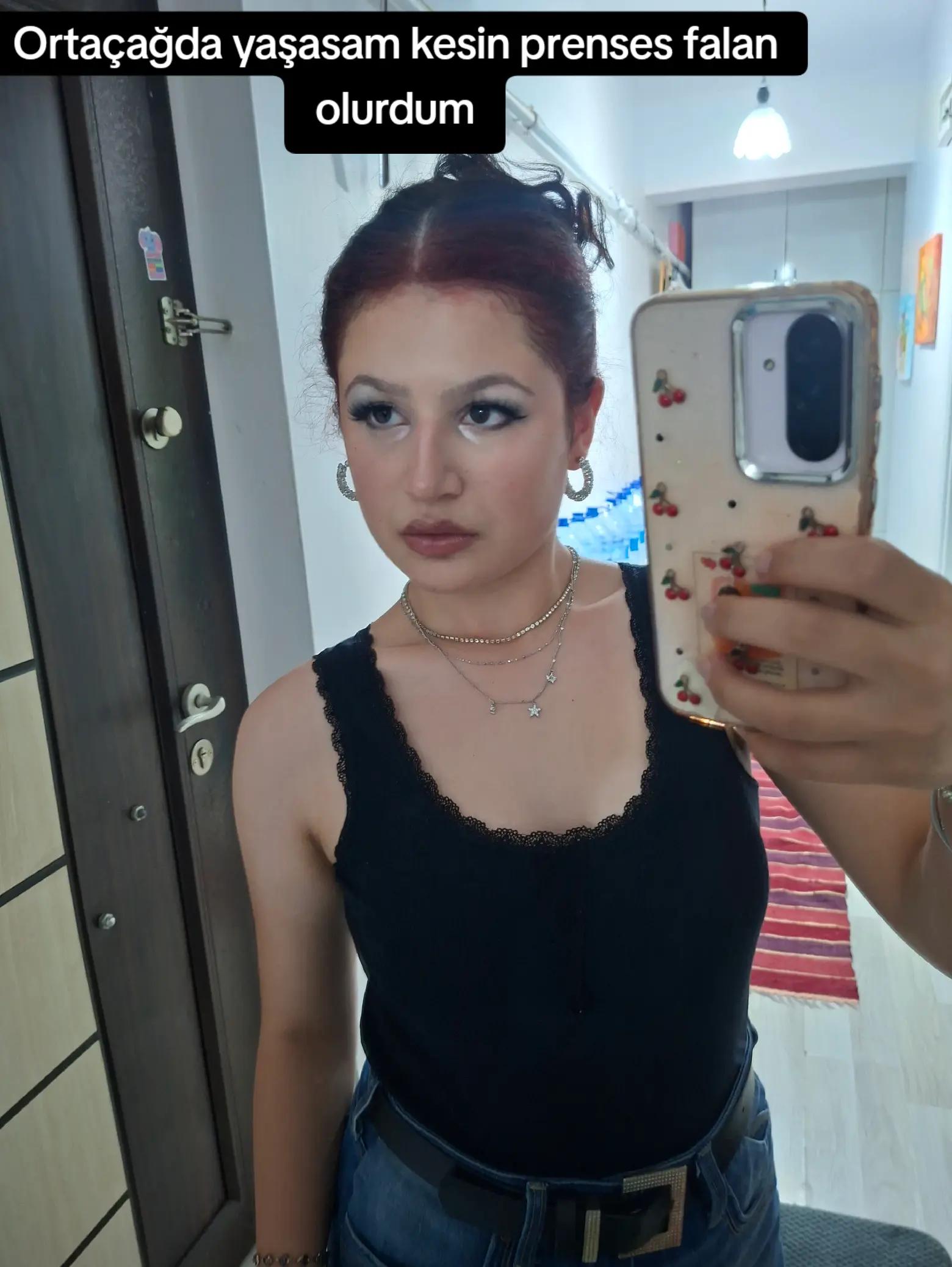 @ela🪽