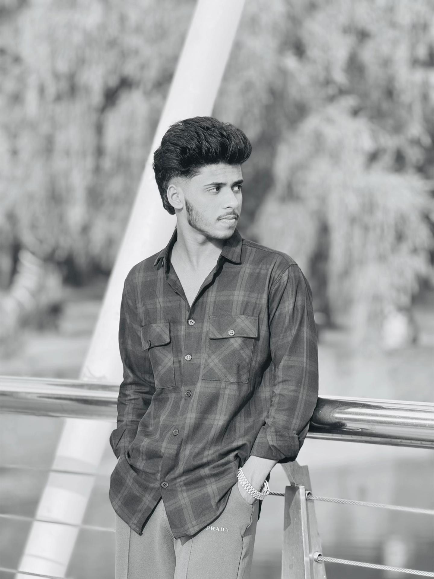 @Zihad Hasan 📓 🖊️