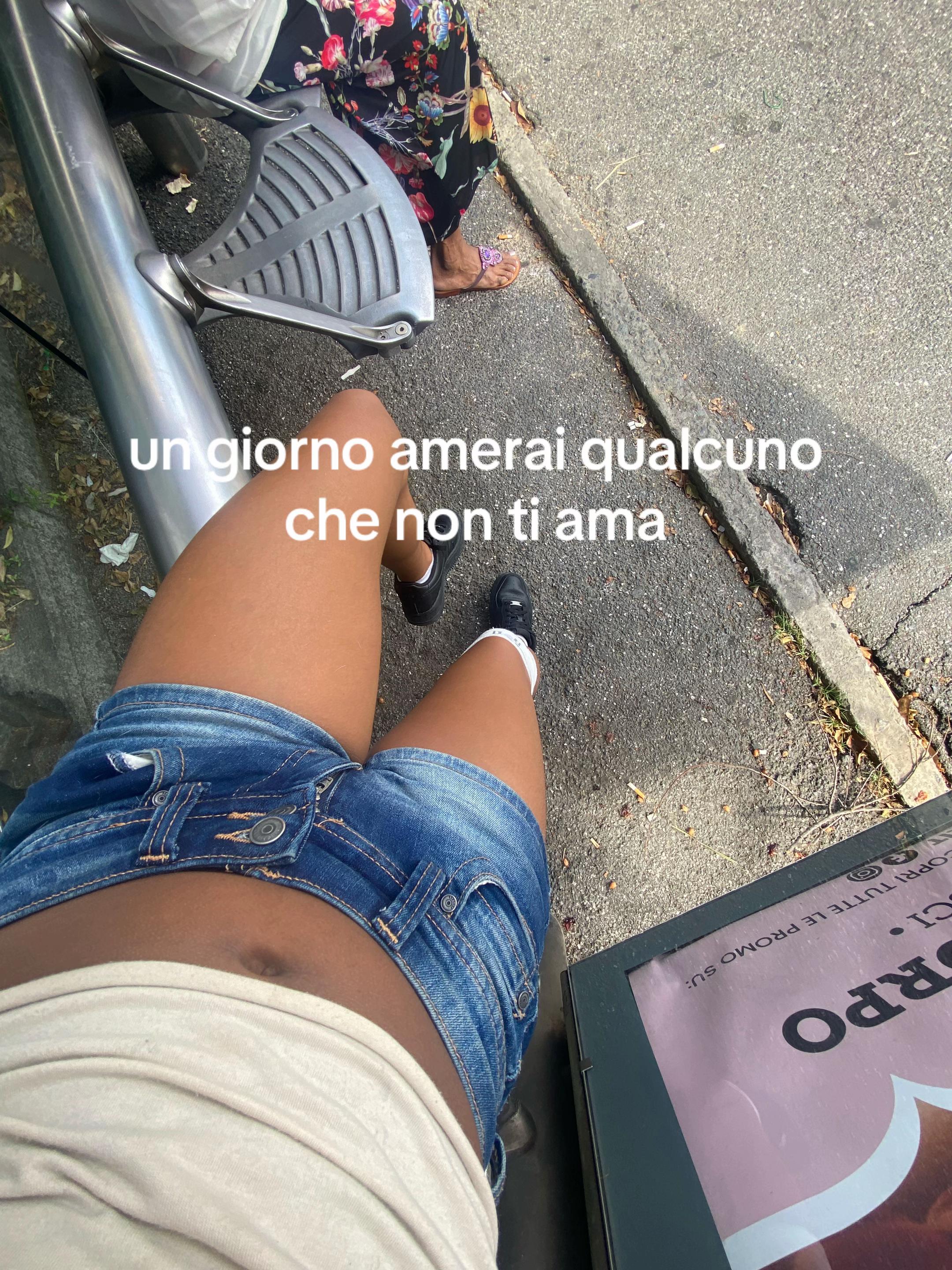 @🤷🏽&zwj;♀️