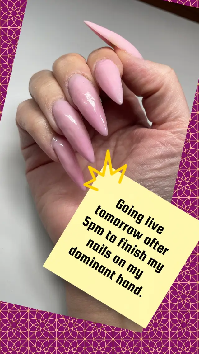 @Delia&rsquo;s Nail Studio
