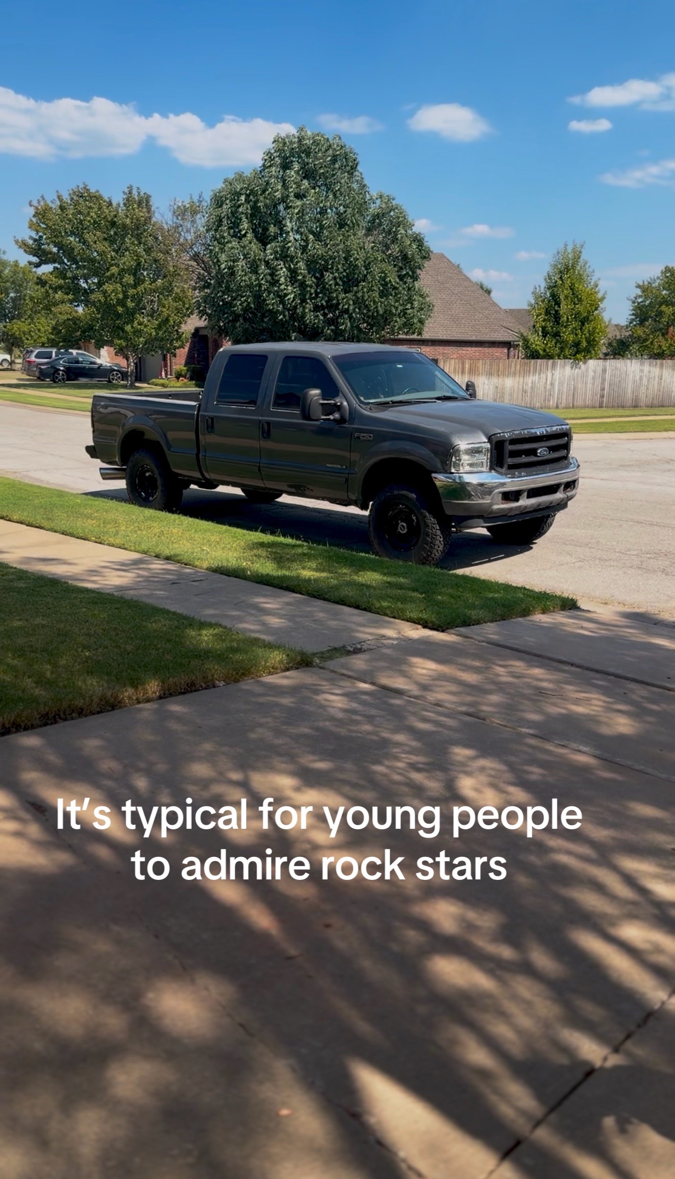 @Yungdaggerdih
