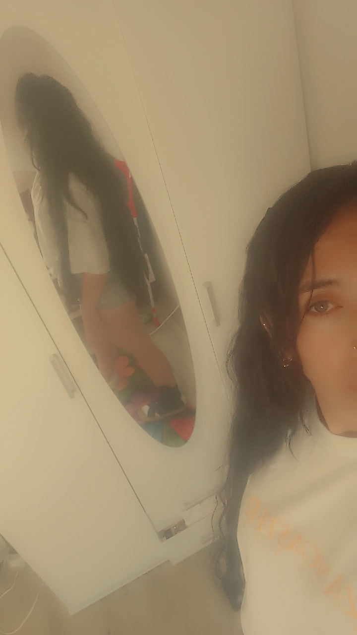 @vereș 🖤 melek 69 💕 👩 69