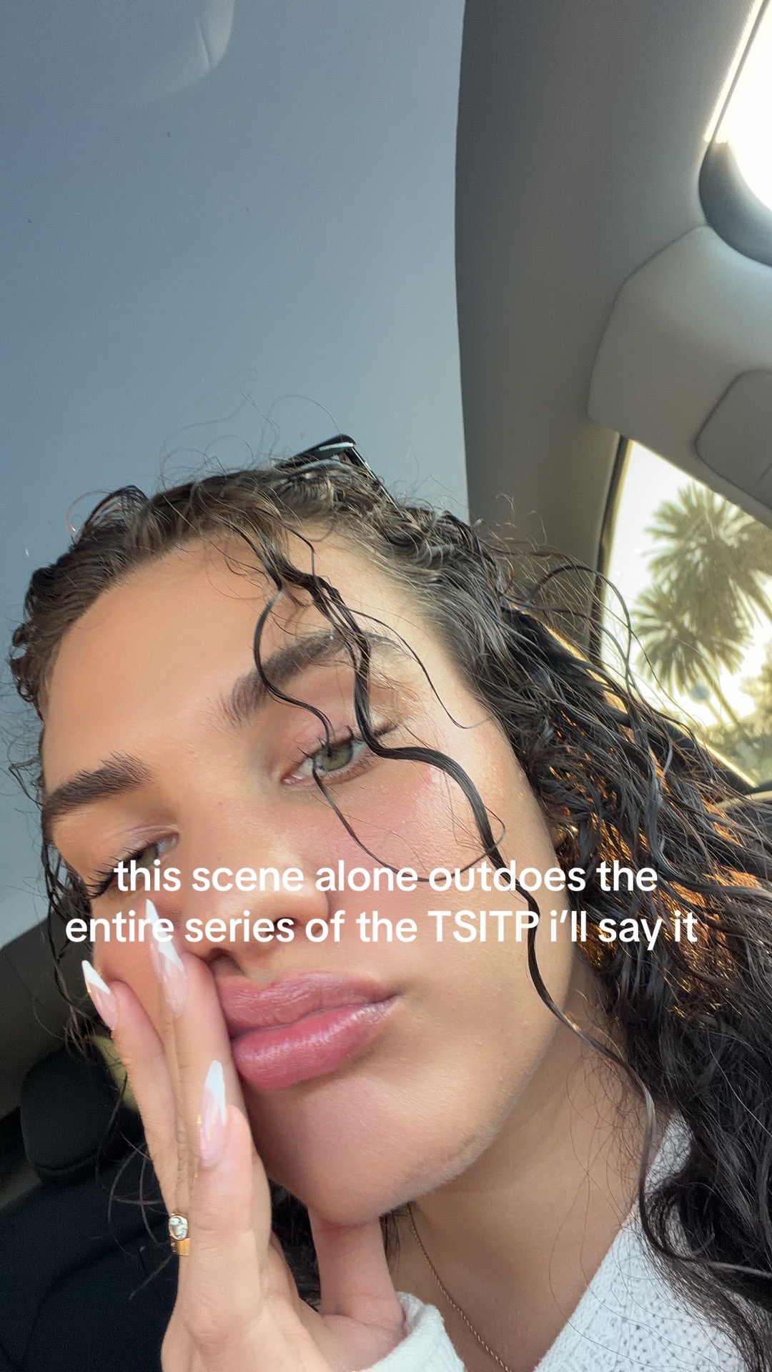 @ellienaone