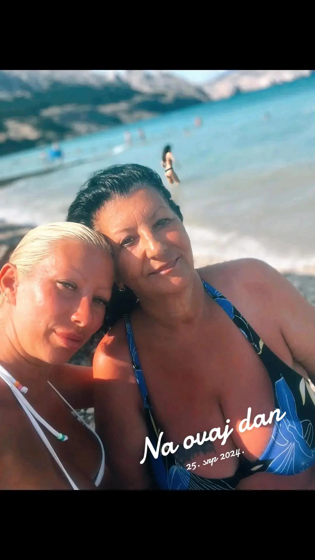 @Mina1957