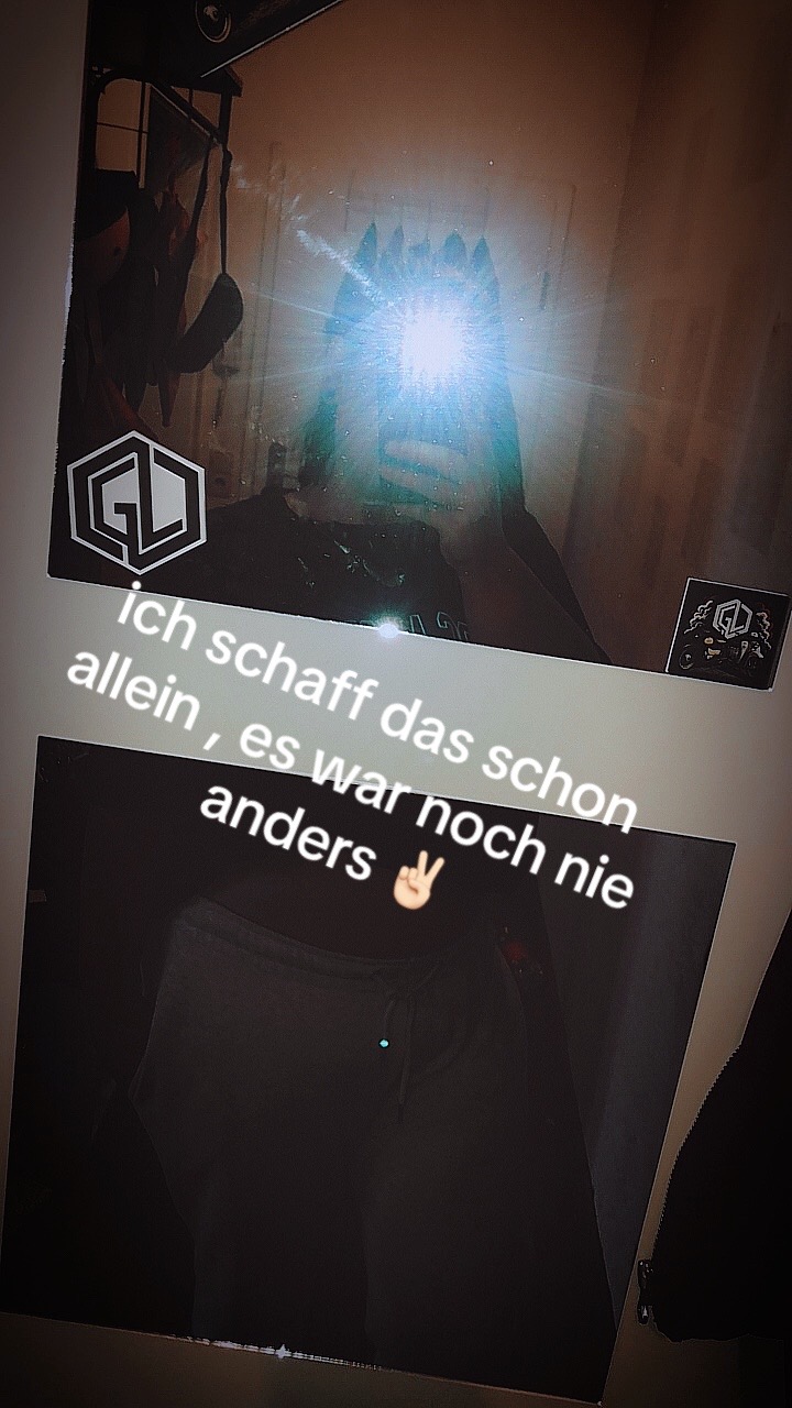 @Jenni✌️