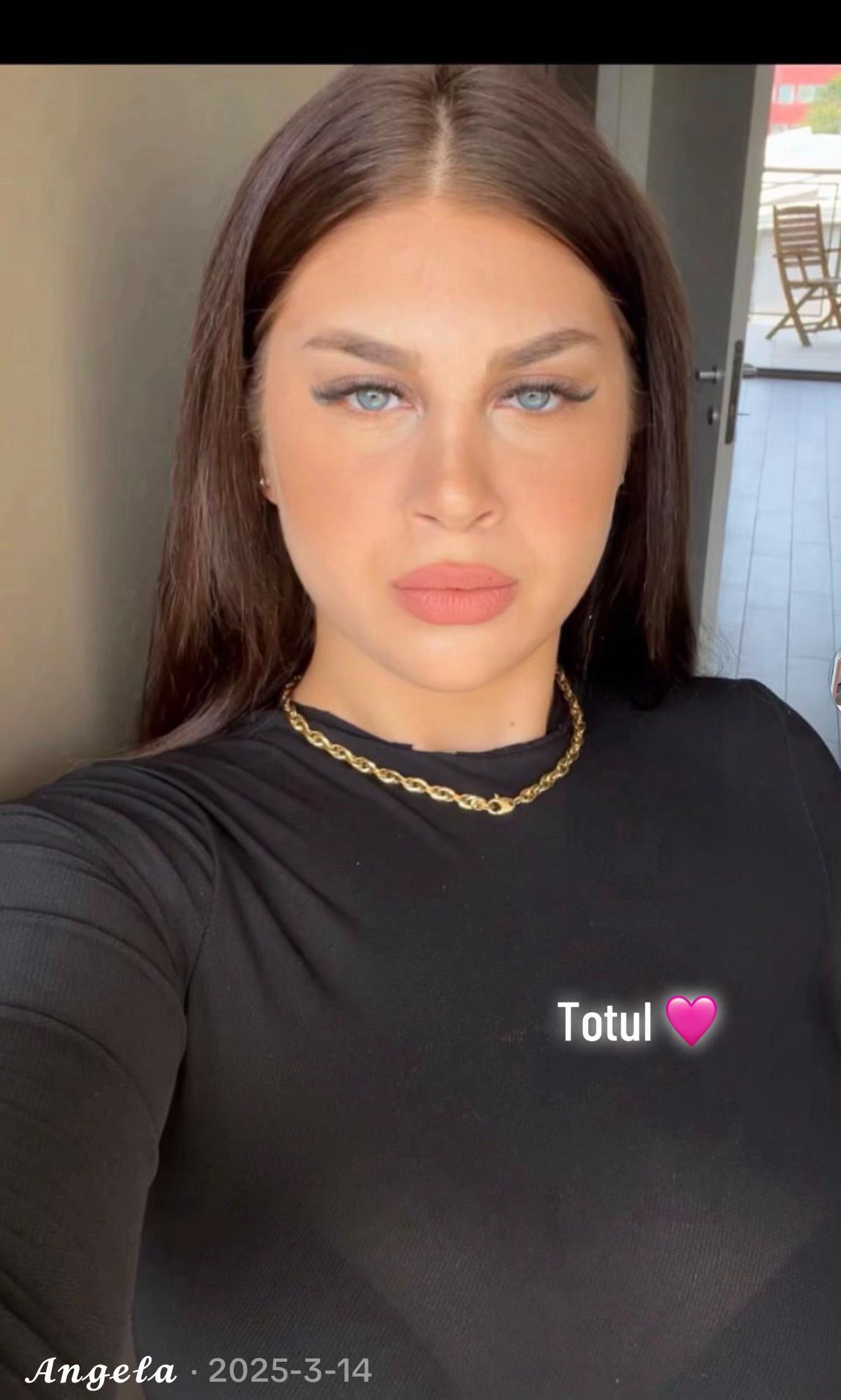 @Angela Lakatos