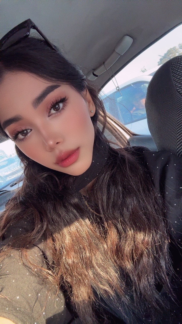 @Melikafarahani