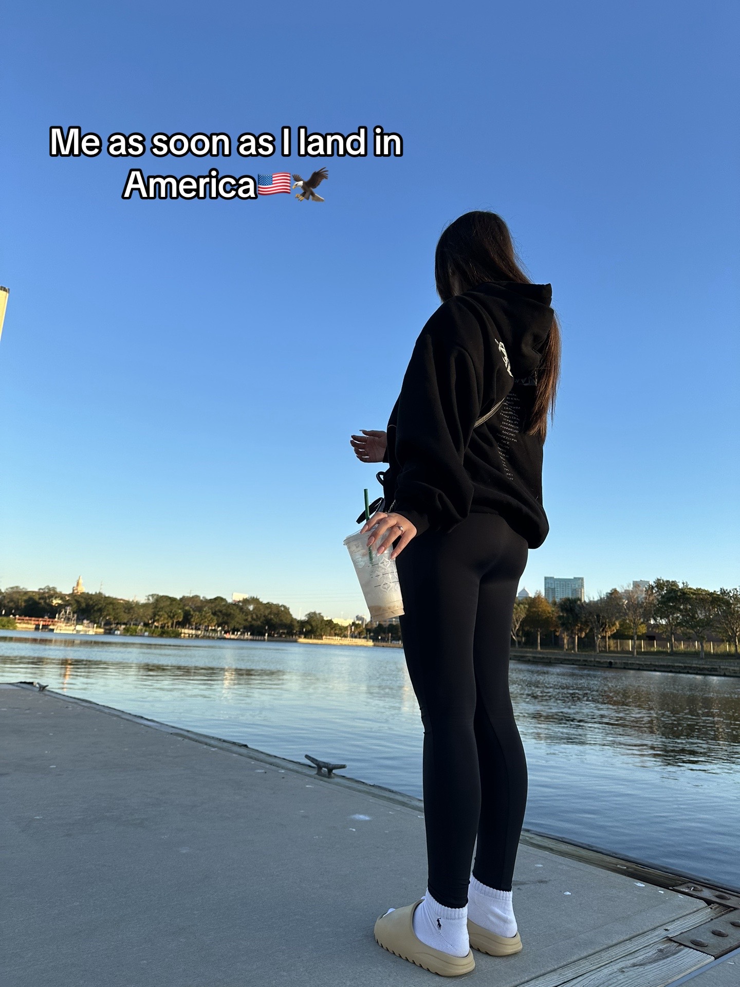 @carla_brigit