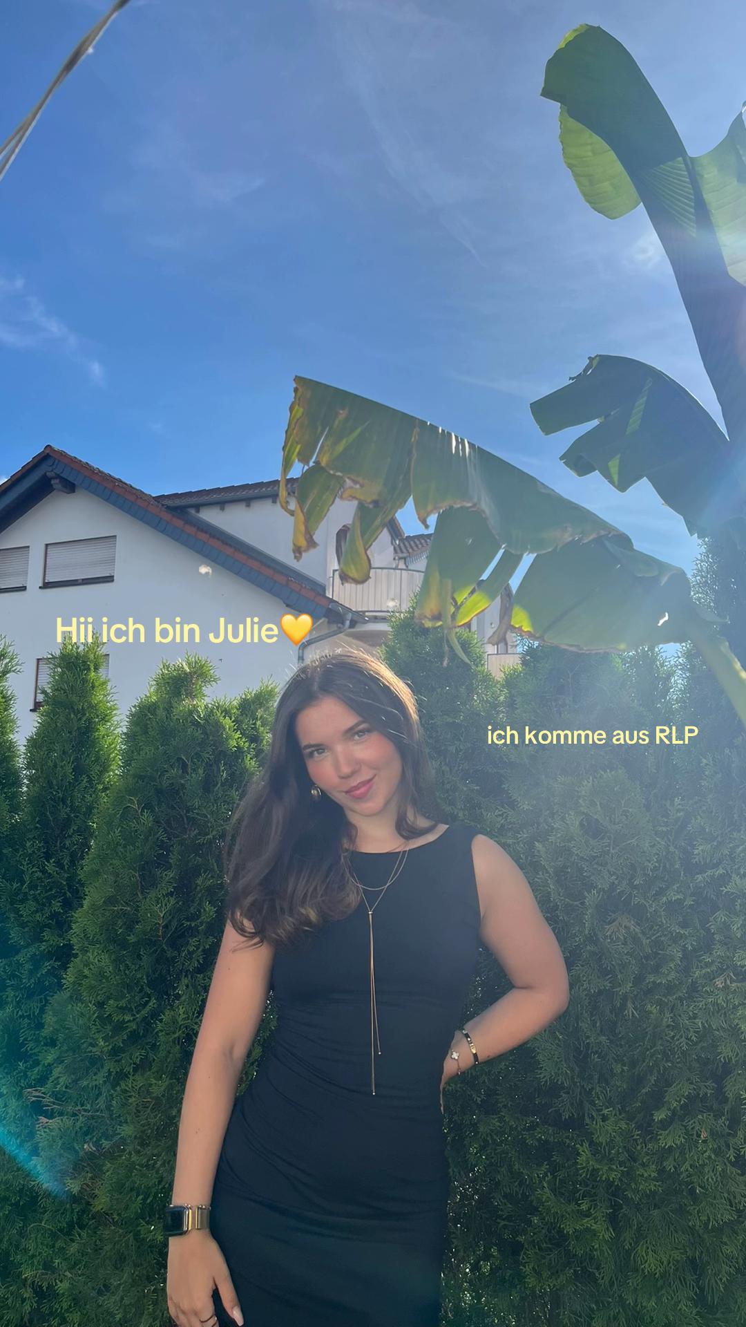@Julie 💌