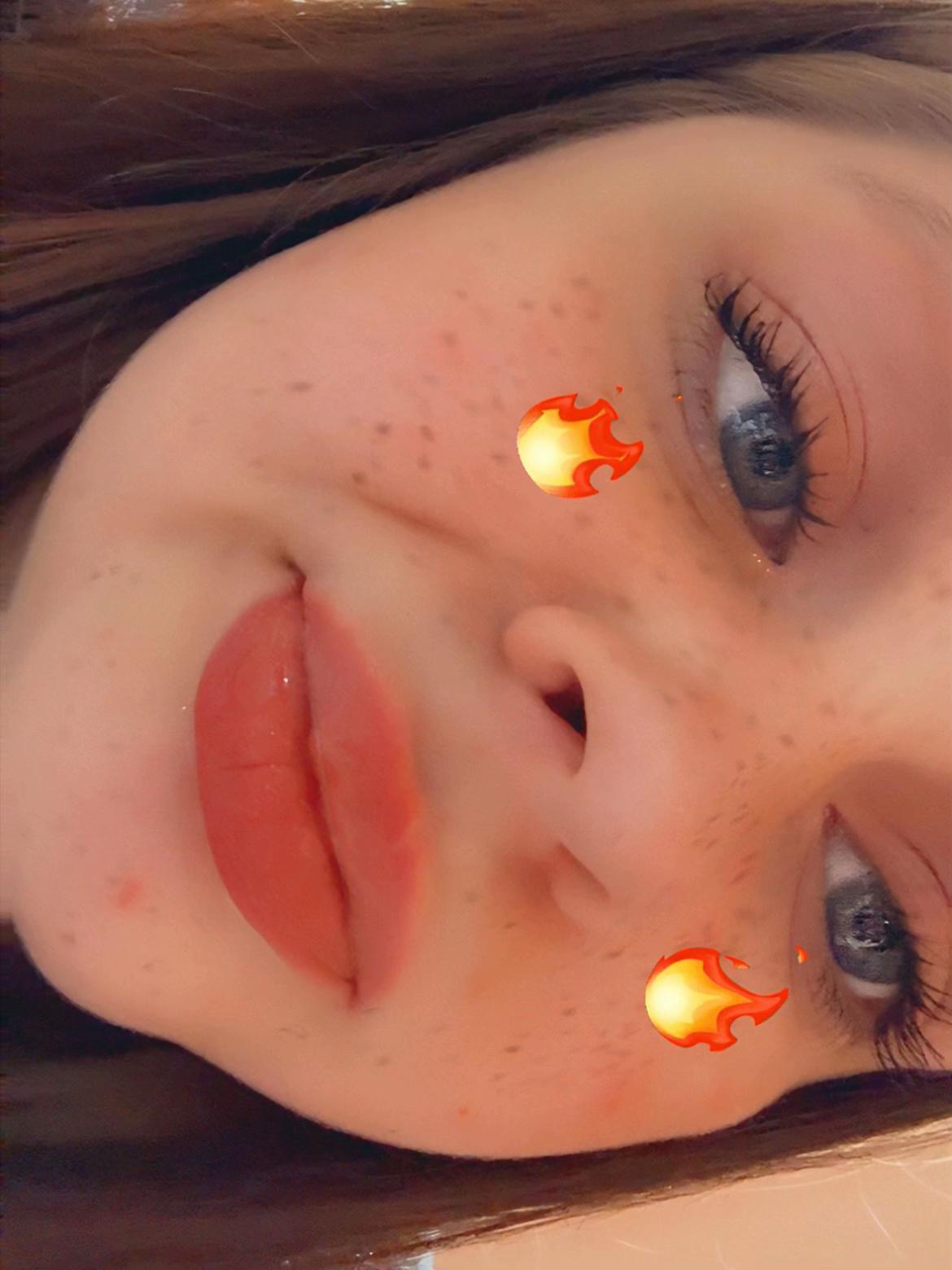 @Crazy shit🦋🤪